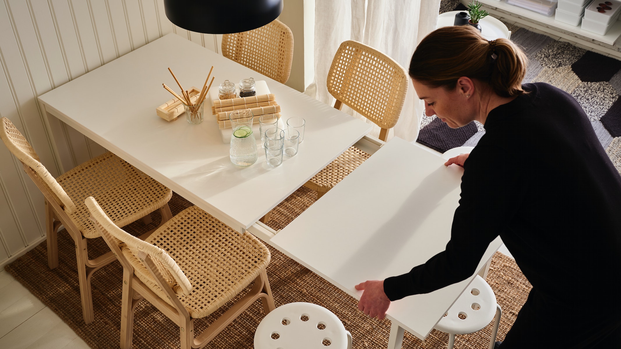 IKEA - Small space ideas for extending the dining table