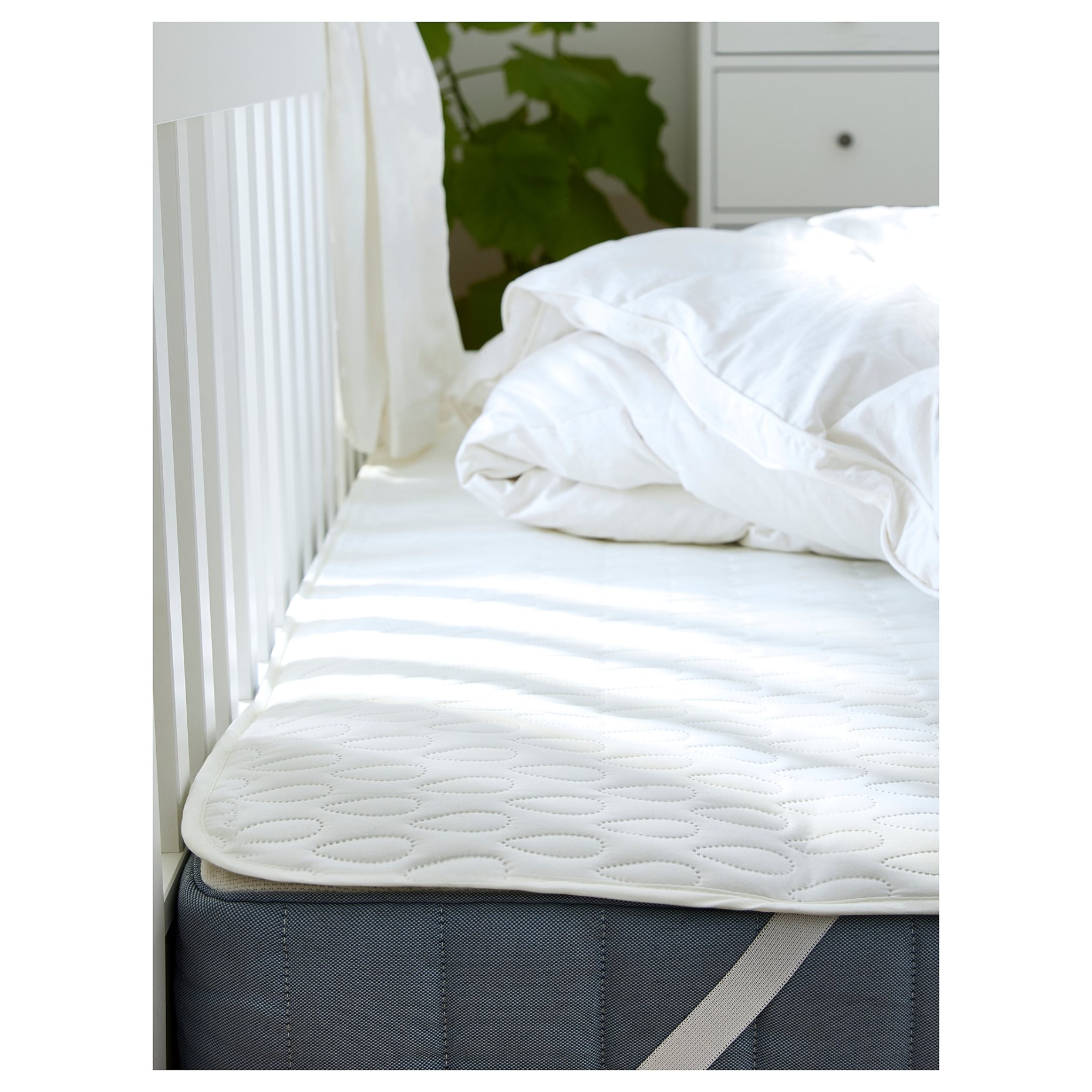 SOTNÄTFJÄRIL, waterproof mattress protector, 120x200 cm, 005.312.83