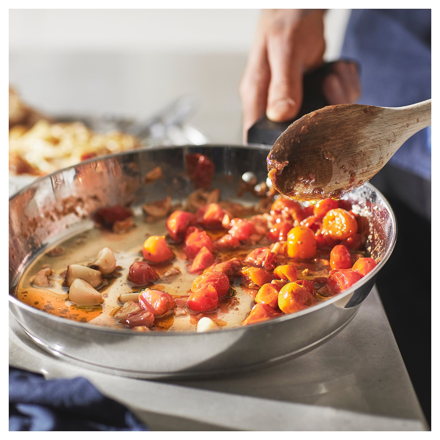 SLATROCKA, 4-piece cookware kit with detachable handle, 005.605.86