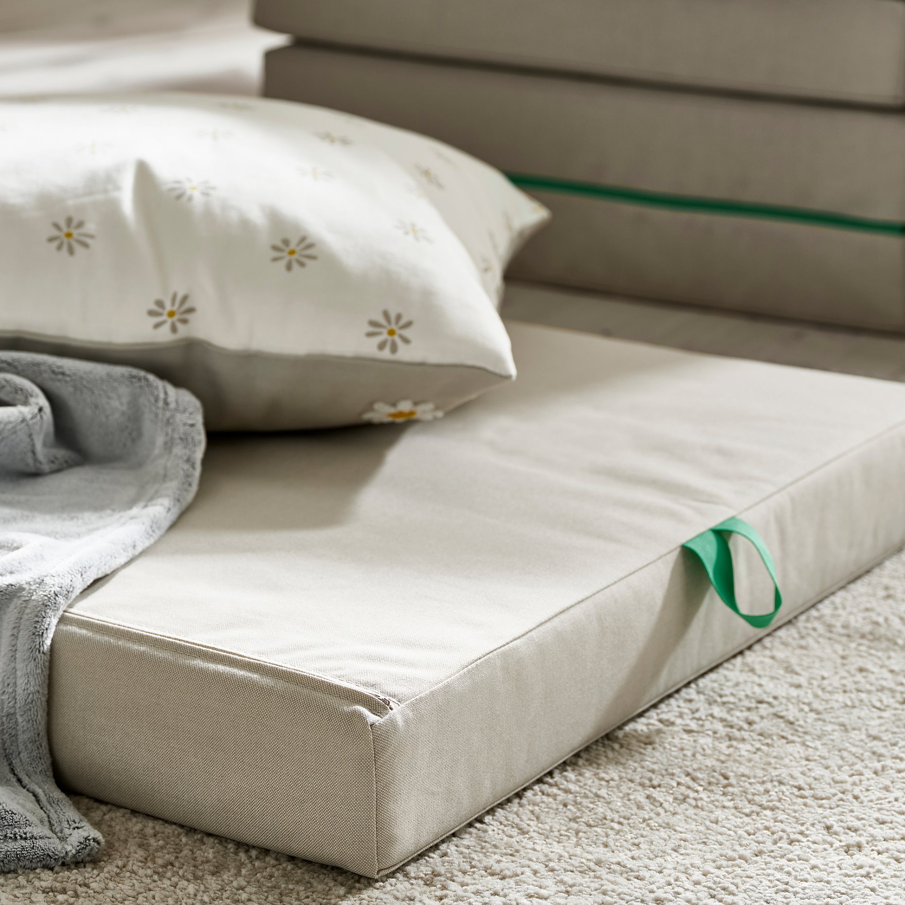 SLÄKT, pouffe/mattress, foldable, 005.903.57