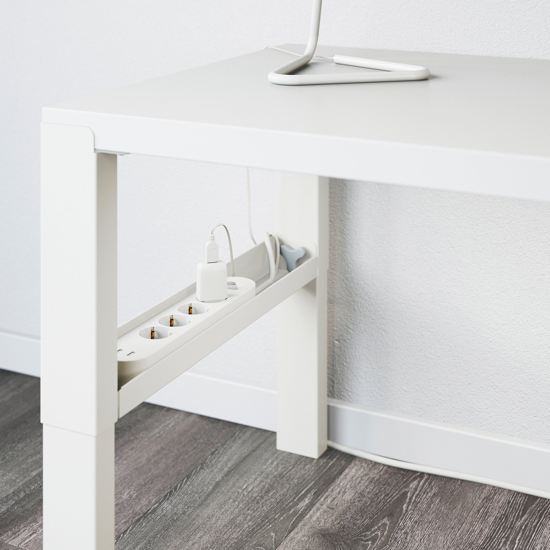 PAHL/ORFJALL, desk and chair, 095.534.59
