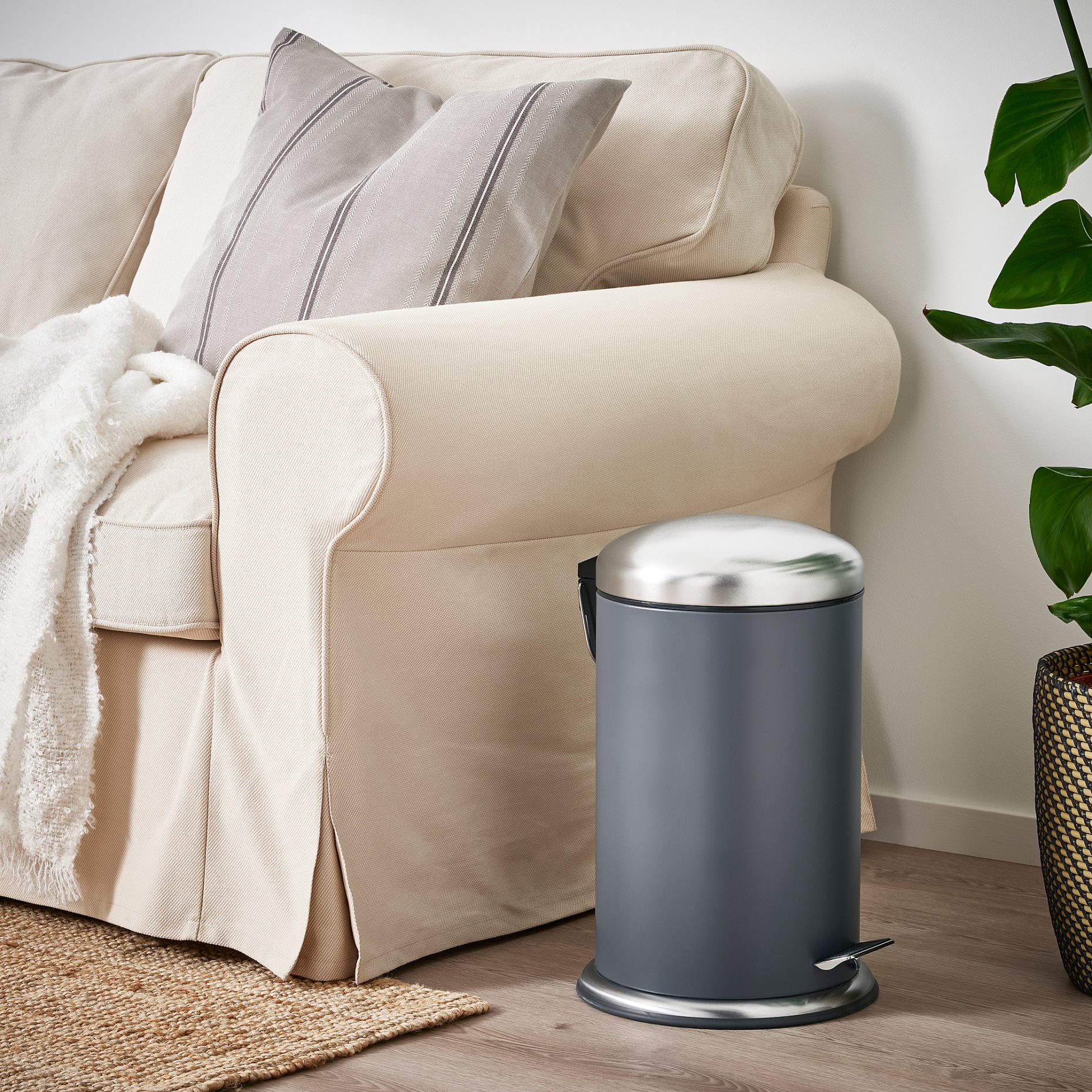 MJÖSA, pedal bin, 104.228.44