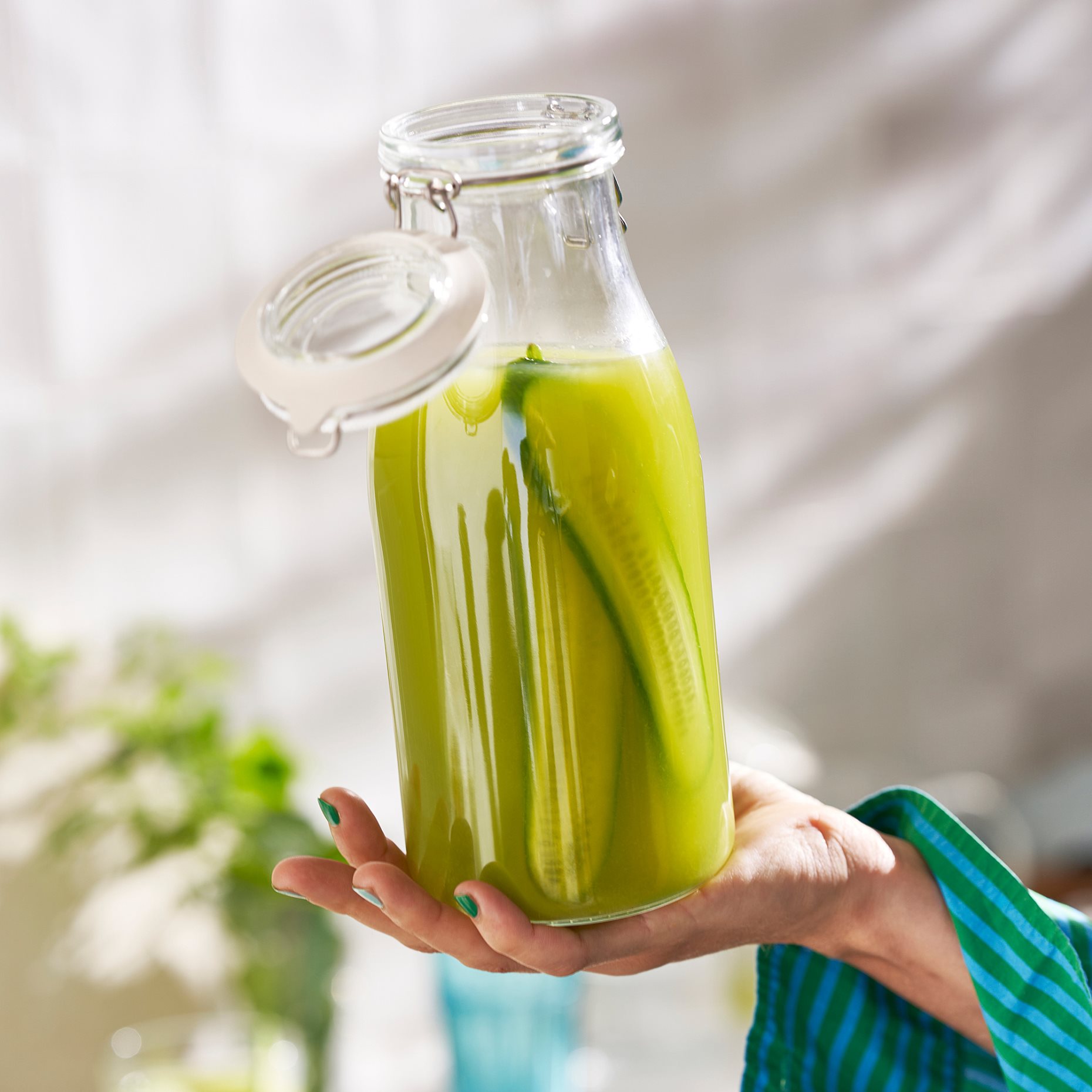 KORKEN, βάζο σε σχήμα μπουκαλιού με καπάκι, 1 l, 105.413.66