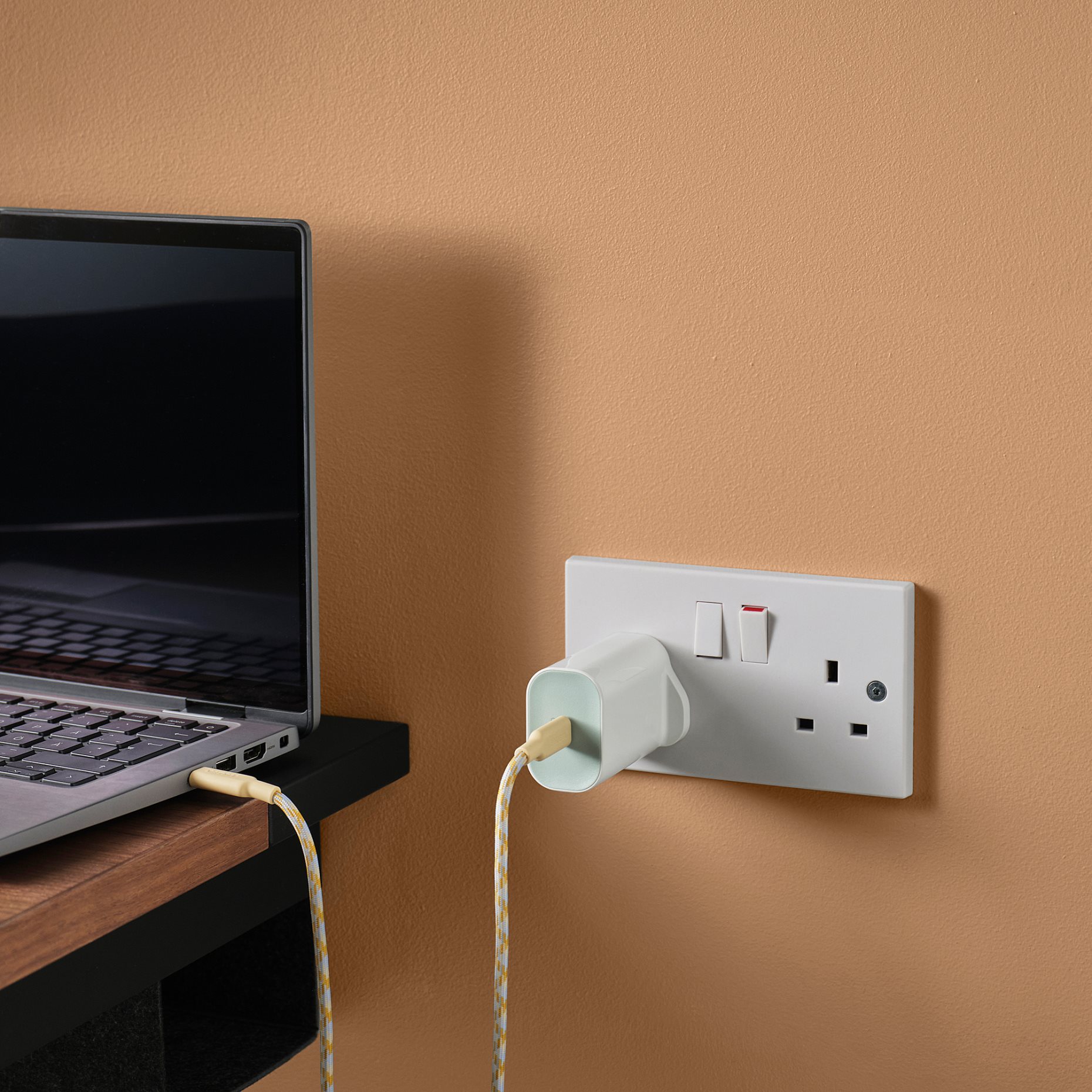 SJOSS, φορτιστής USB 1 πύλη 65W, 106.184.50