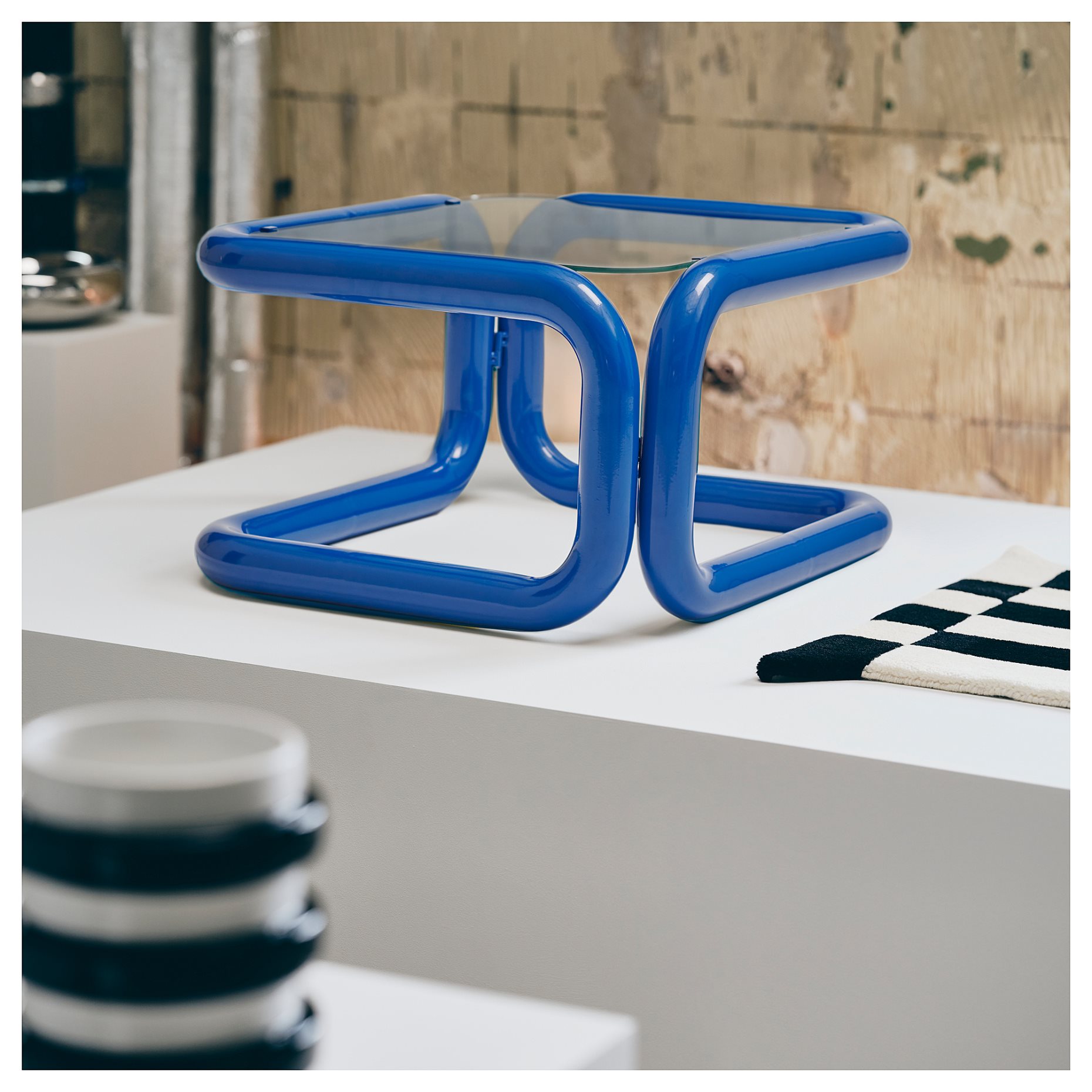 KONSTRUNDA, side table, 71x62x38 cm, 106.339.50
