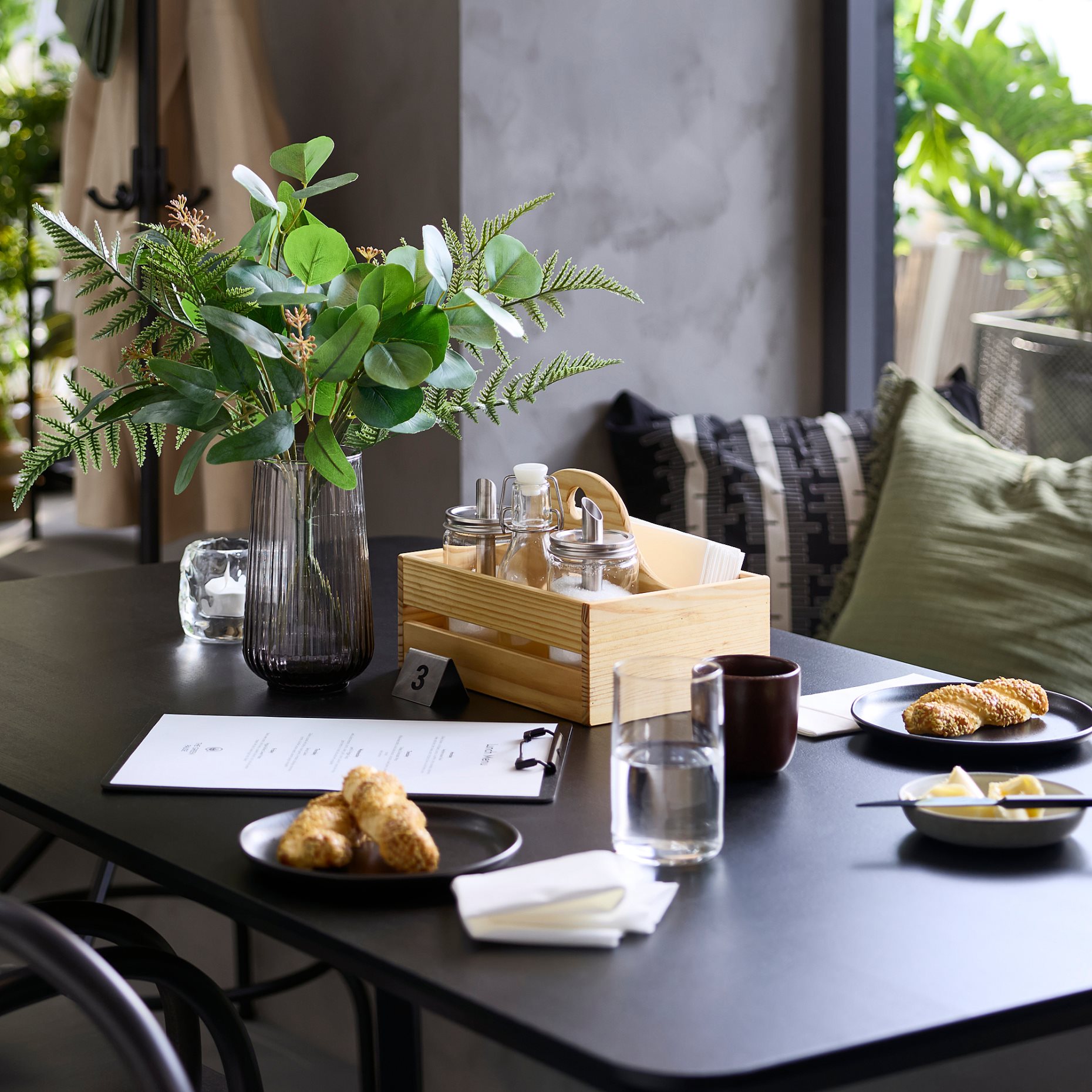 CHOKLADHAJ, portable organiser, 25x18 cm, 206.054.90