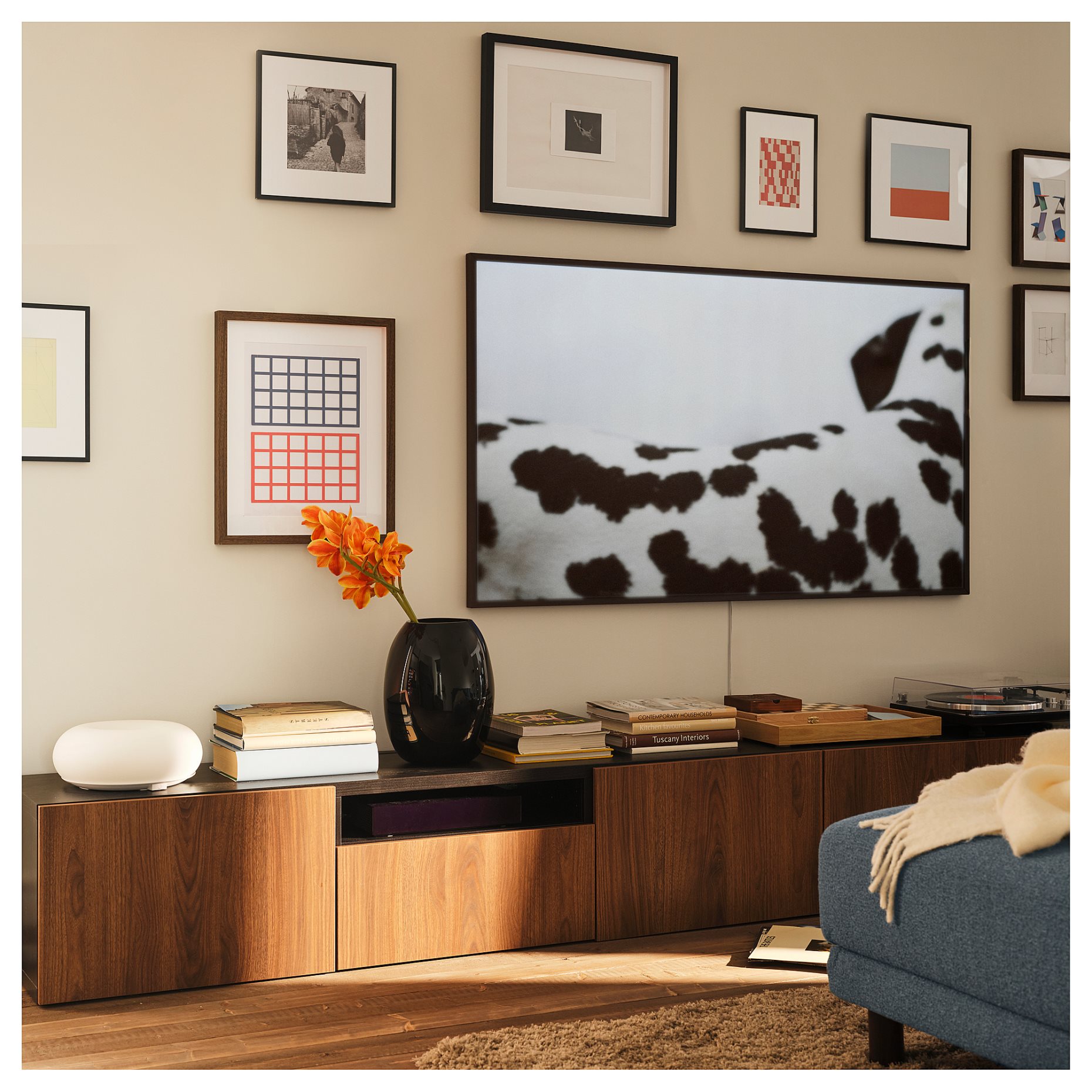 VARMBLIXT, smart table/wall lamp with built-in LED light source dimmable, 30 cm, 206.135.22