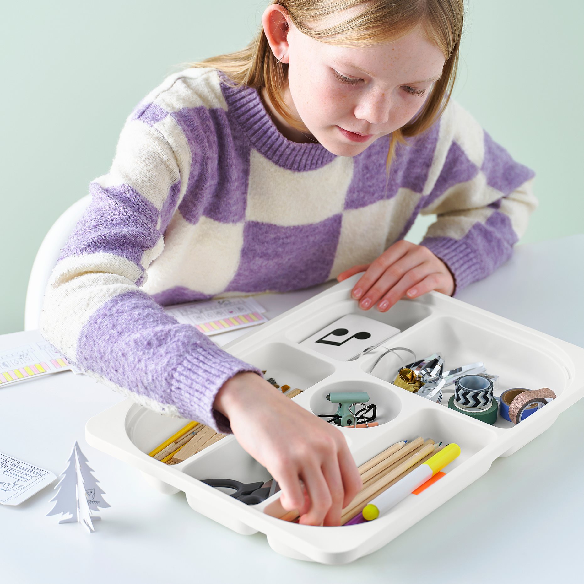 TROFAST, σύνθεση αποθήκευσης με κουτί/δίσκους, 32x44x52 cm, 295.733.00