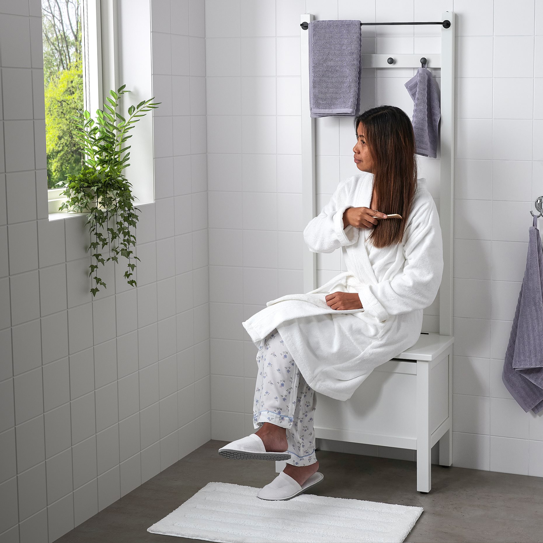 HEMNES, πάγκος αποθήκευσης με ράγα/4 άγκιστρα, 303.966.55