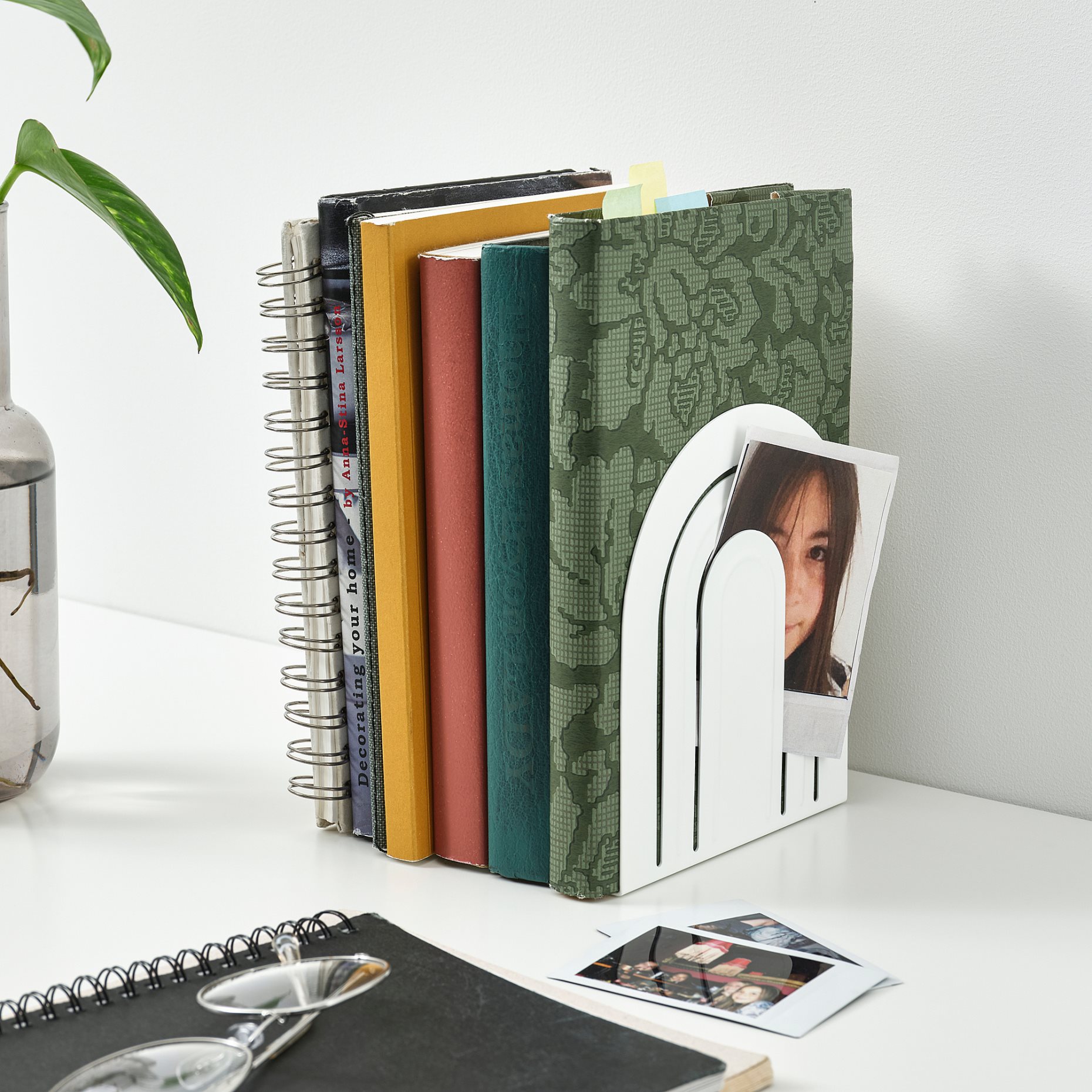 HÖSSLA, βιβλιοστάτης, 305.126.69