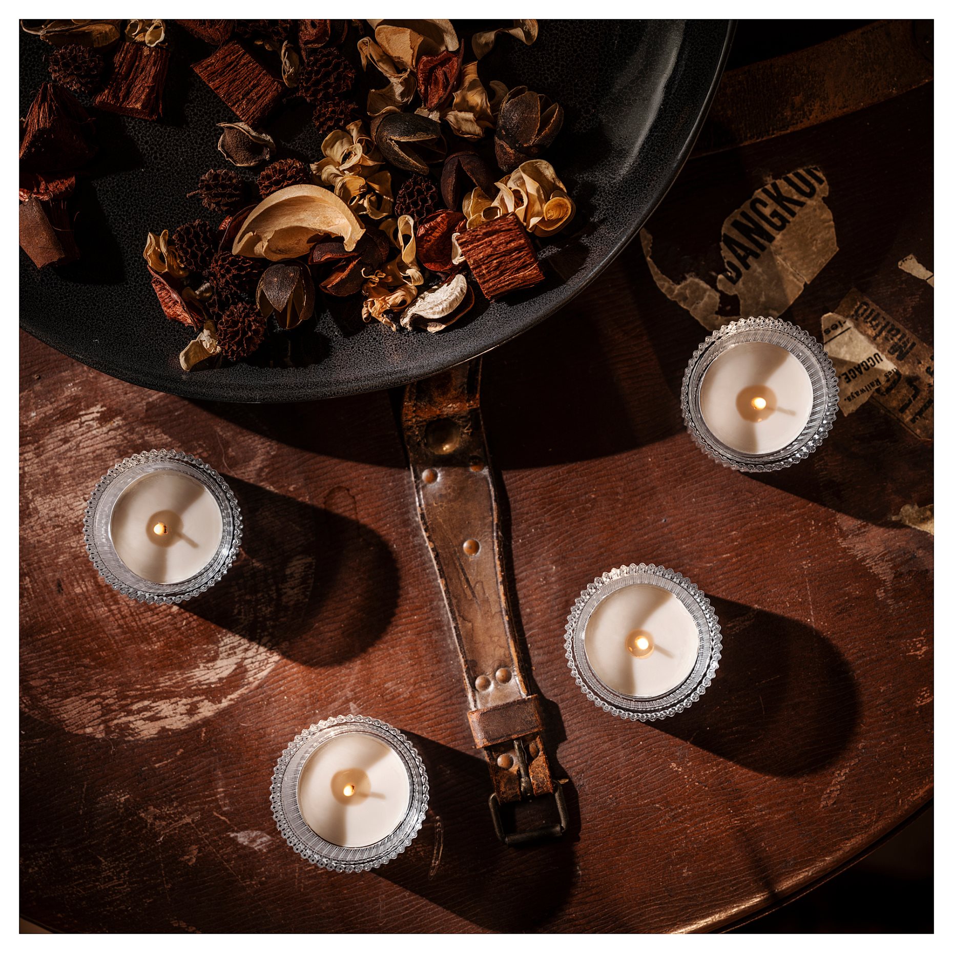 GLANSLIND, scented tealight/smoky vanilla/30 pack, 3.5 hr, 305.528.15