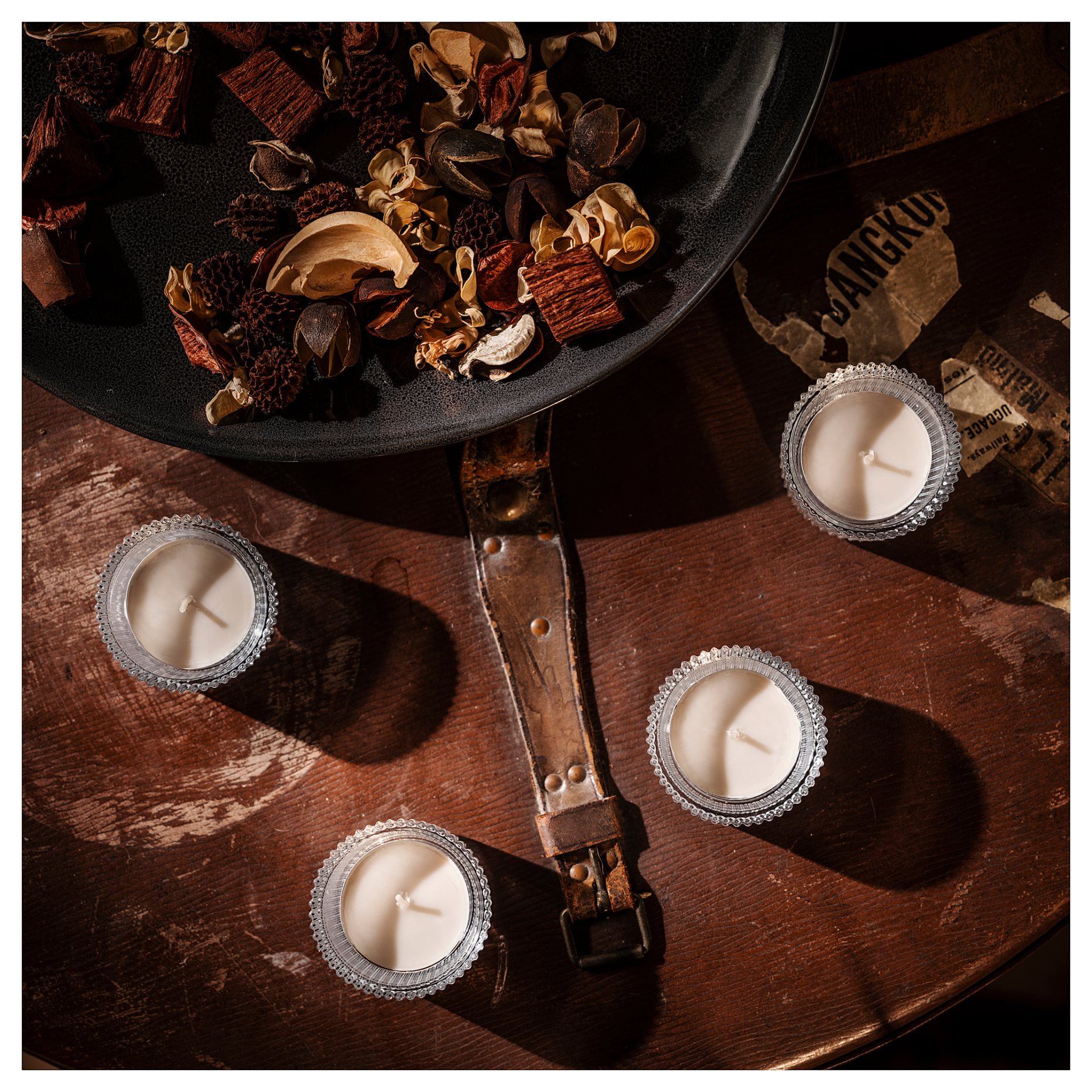 GLANSLIND, scented tealight/smoky vanilla/30 pack, 3.5 hr, 305.528.15