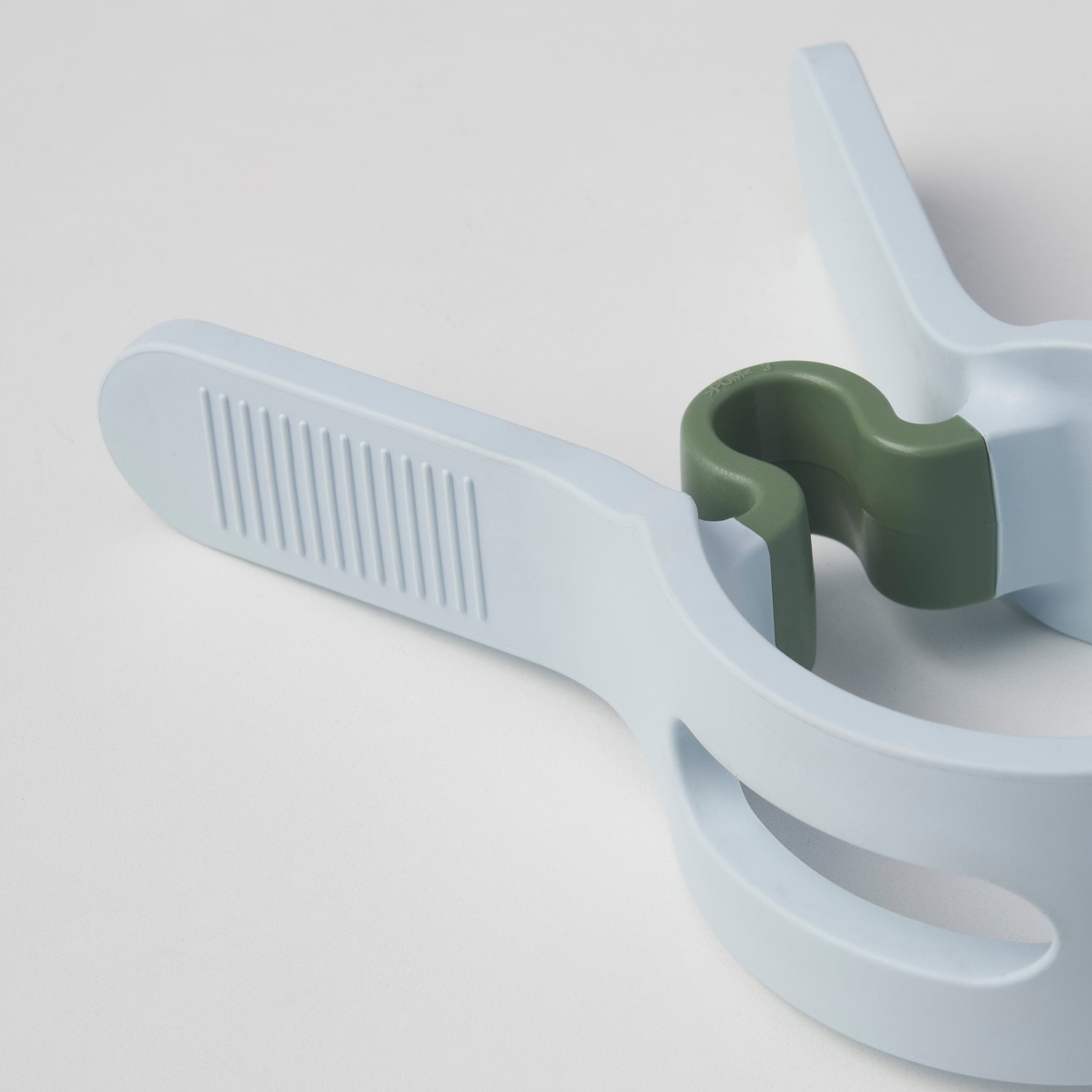 SLIBB, large peg, 2 piece, 305.677.70