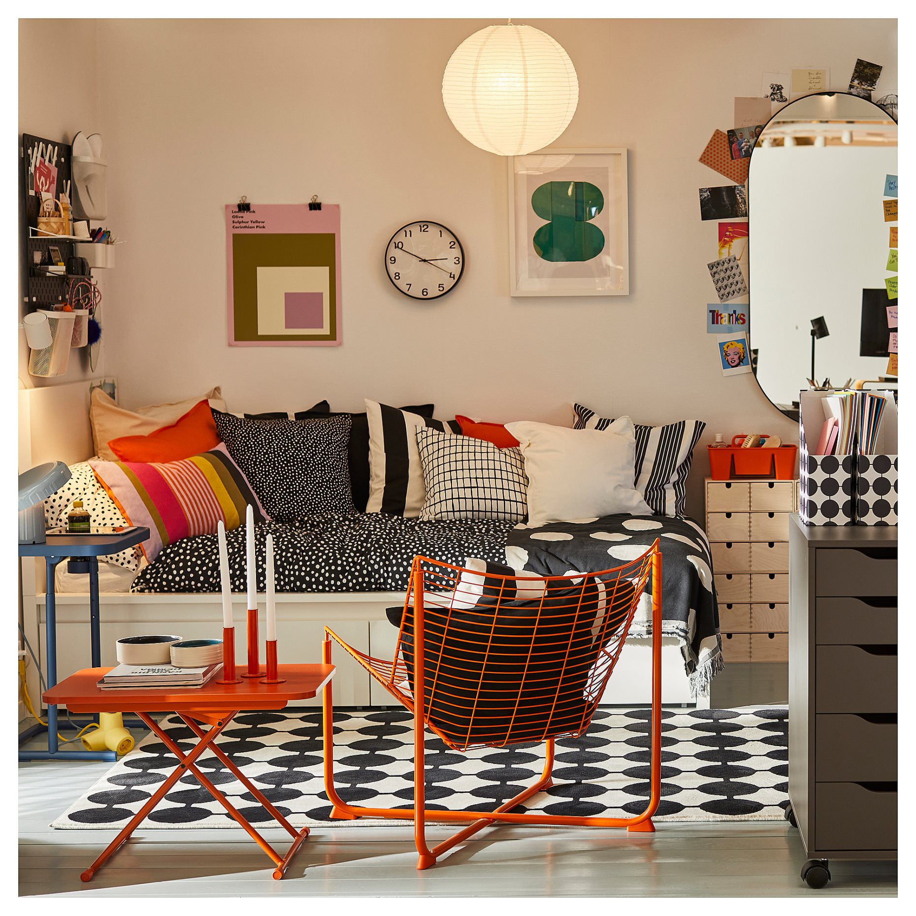 VÄNDPLATS, rug low pile, 133x195 cm, 306.009.39