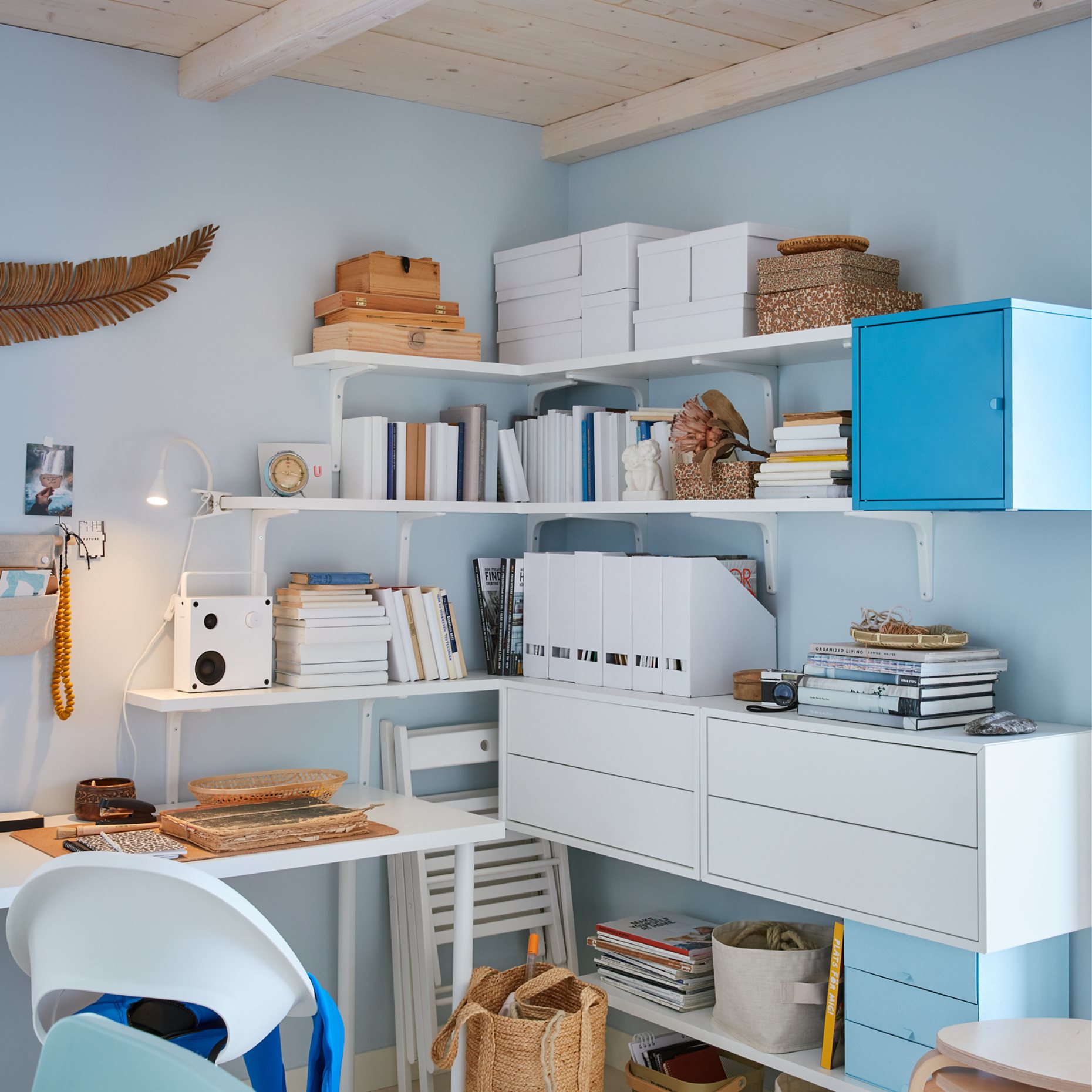 BERGSHULT/TOMTHULT, ράφι με βραχίονα, 120x30 cm, 394.183.18