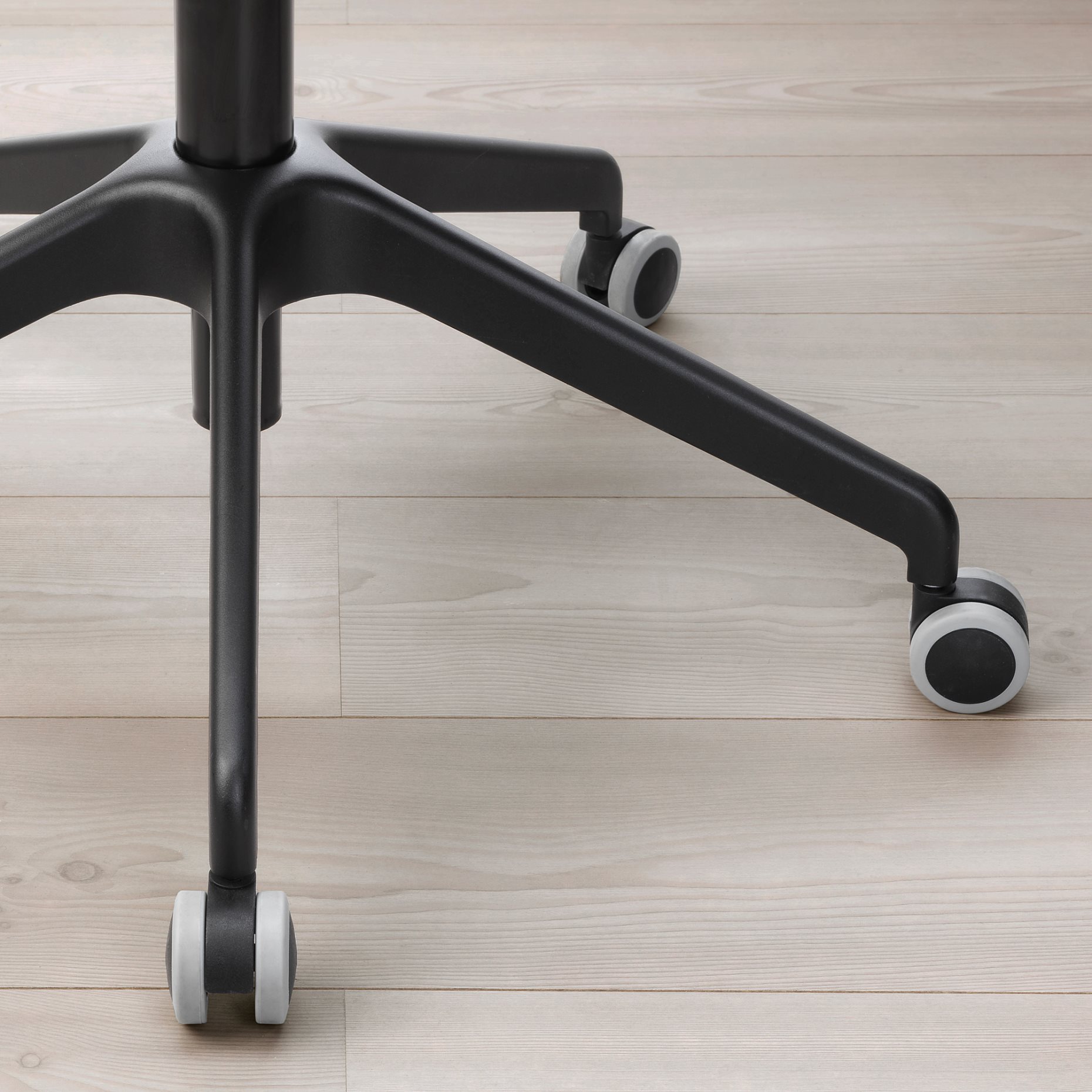 LÅNGFJÄLL, swivel chair, 395.077.29