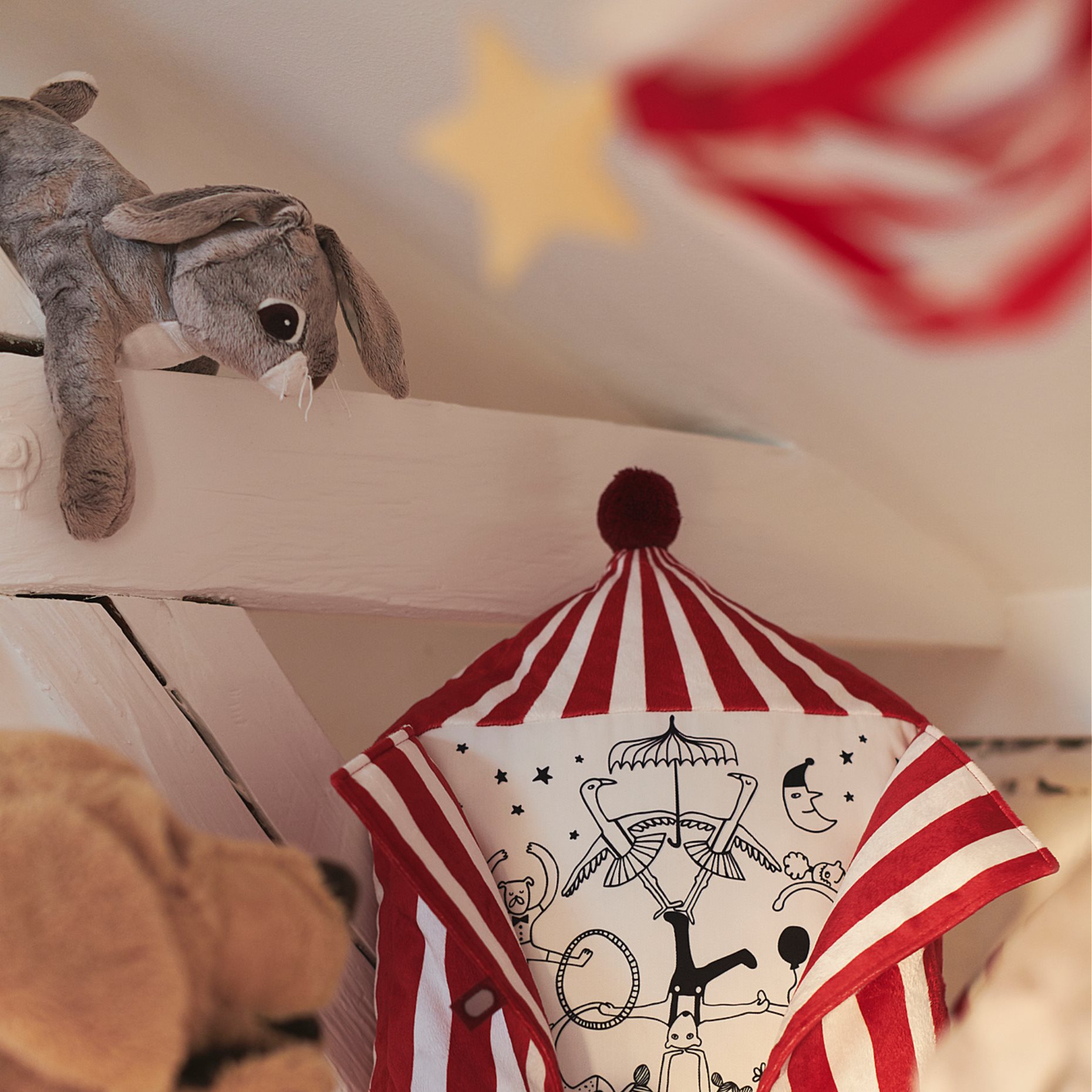 BUSENKEL, cushion/circus tent shape, 48x37 cm, 405.231.82