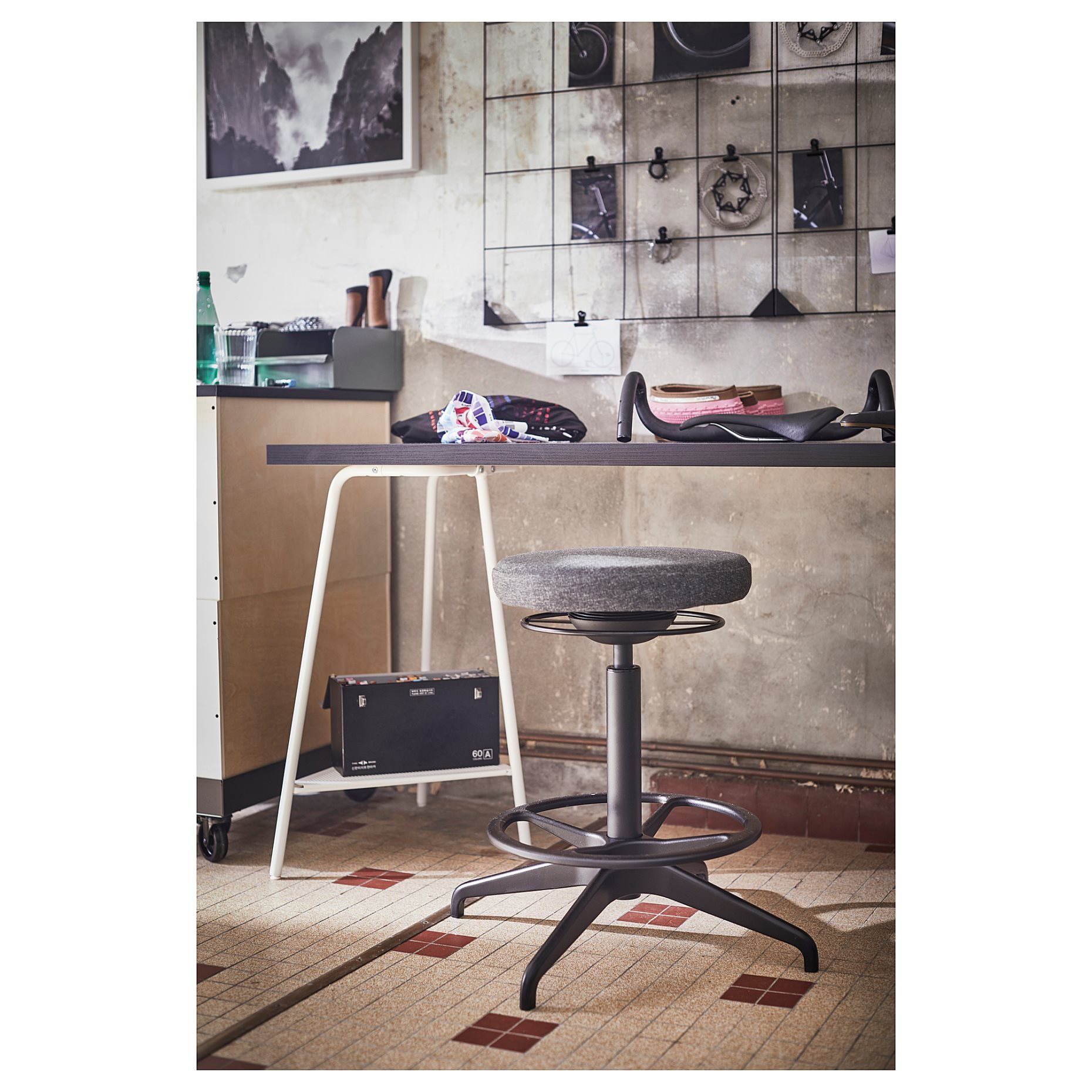 TILLSLAG, τρίποδο, 504.971.92