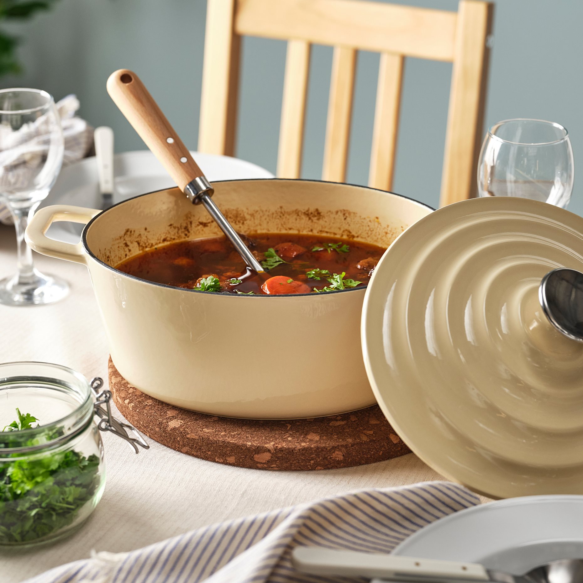VARDAGEN, casserole with lid, 4 l, 606.313.93