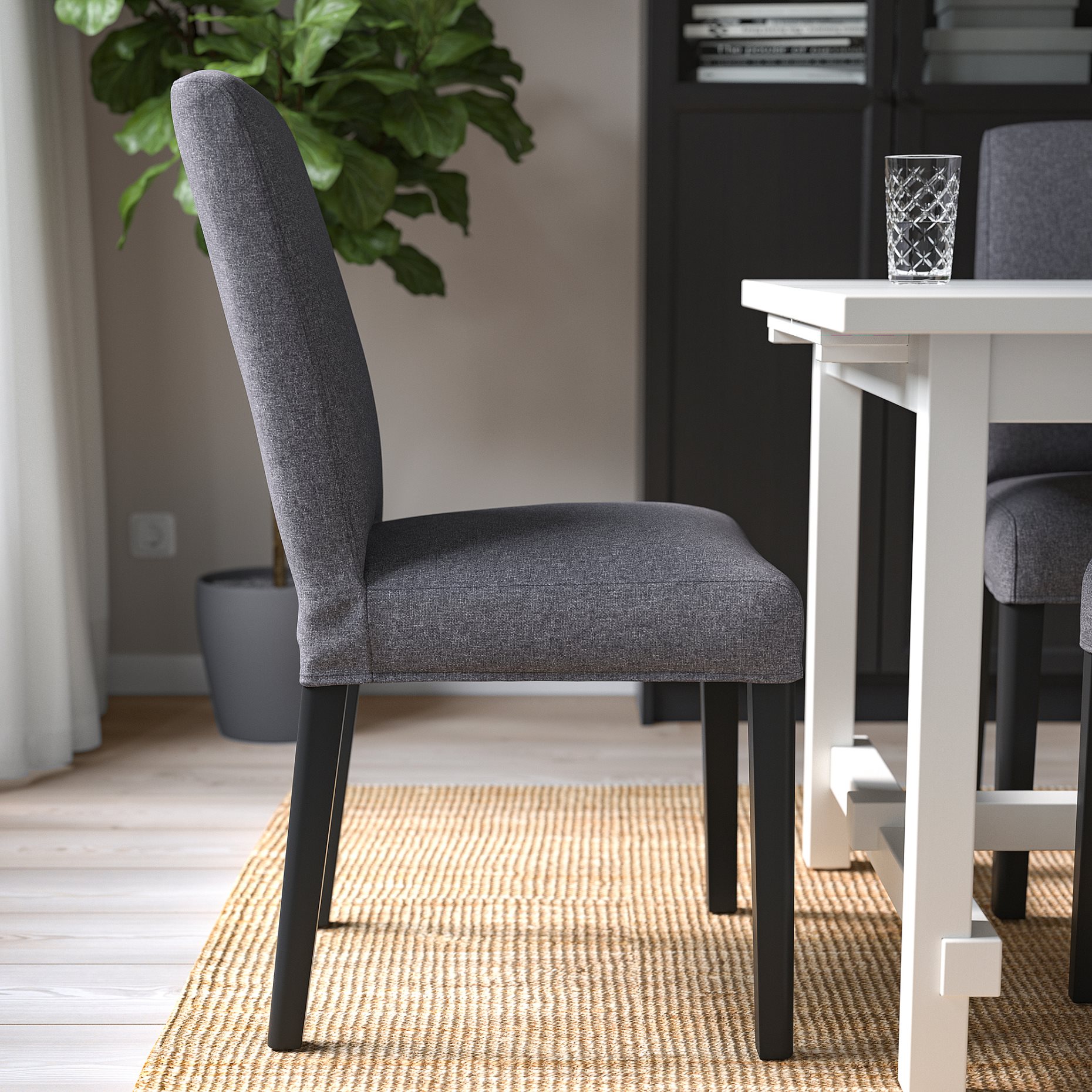 BERGMUND, chair, 693.843.07