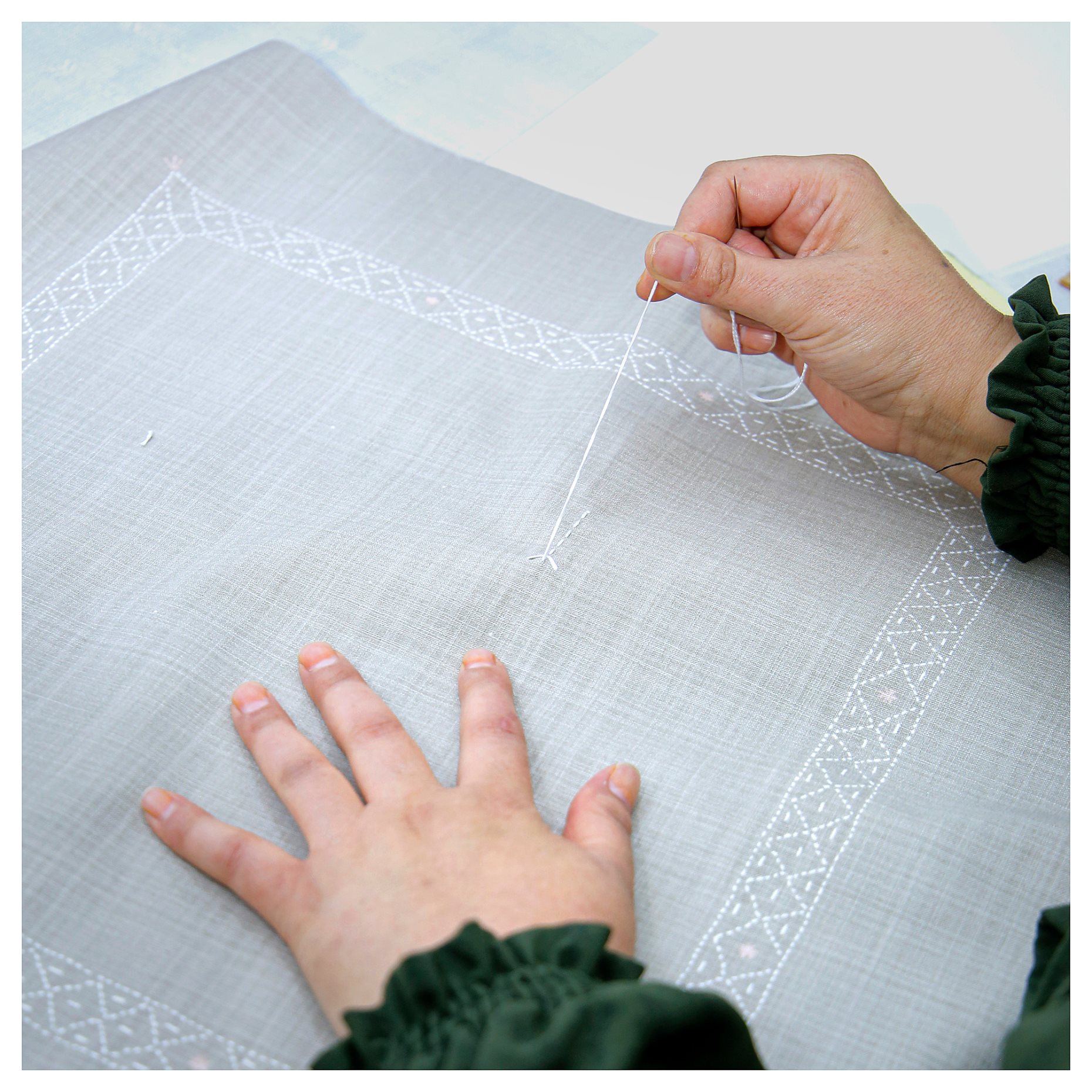 AKERNEJLIKA, κάλυμμα μαξιλαριού/λουλούδι, 50x50 cm, 705.772.01