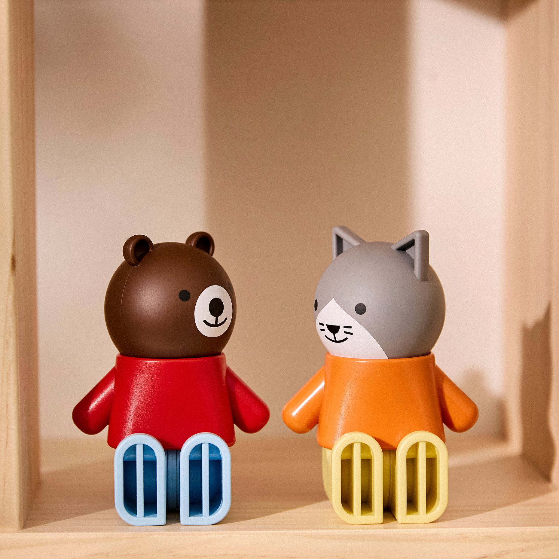 HUSET, έπιπλα/φιγούρες για κουκλόσπιτο/καθιστικό/κουζίνα, 705.974.97