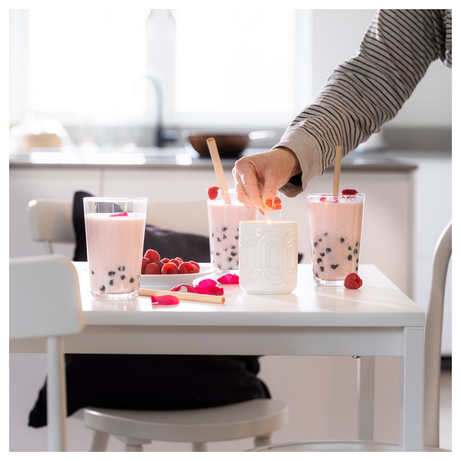 SOTRONN, αρωματικό κερί σε κεραμικό βάζο/μούρα & βανίλια, 45 ώρες, 805.623.84