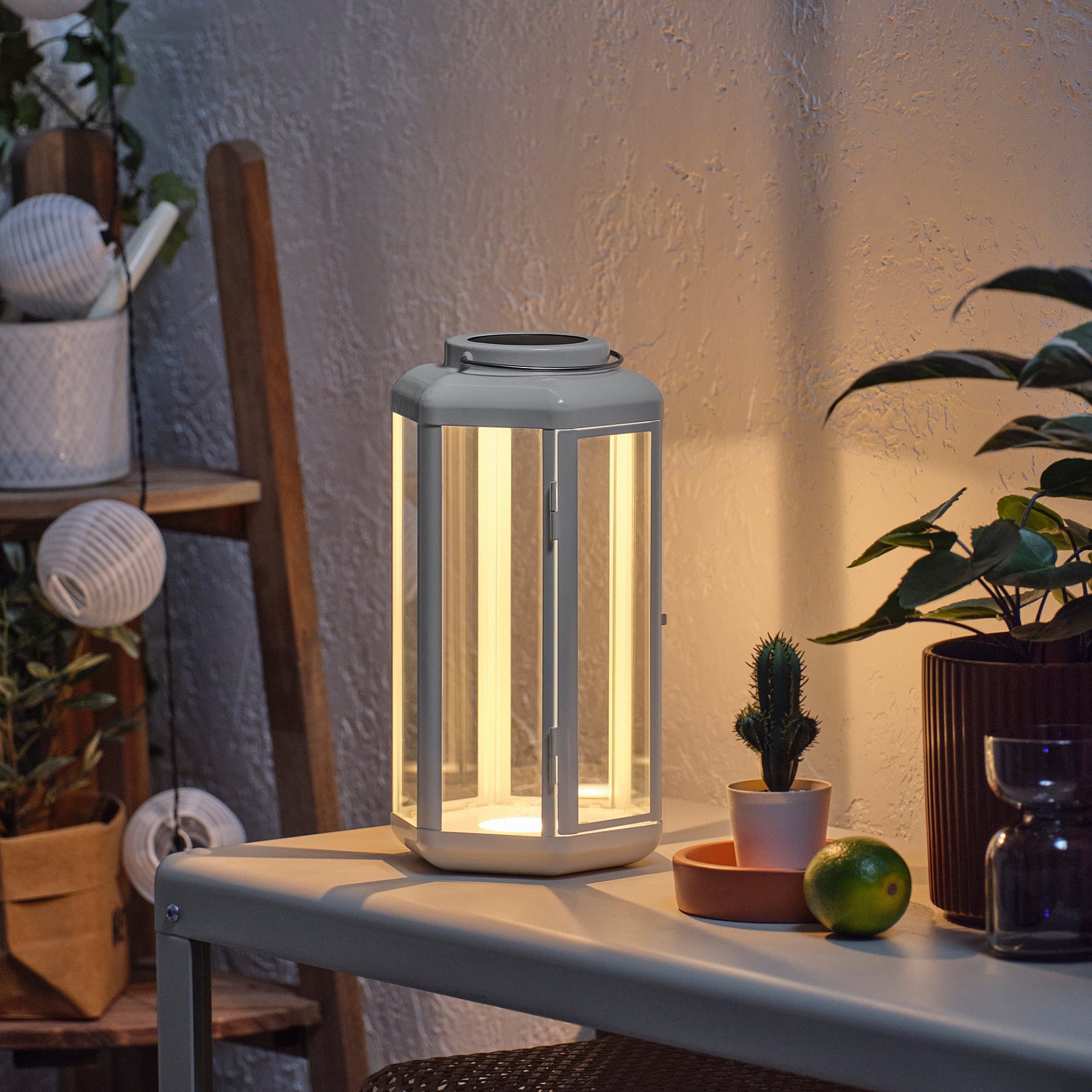 SOLVINDEN, solar-powered table lamp with built in LED light source, 28 cm, 805.935.40
