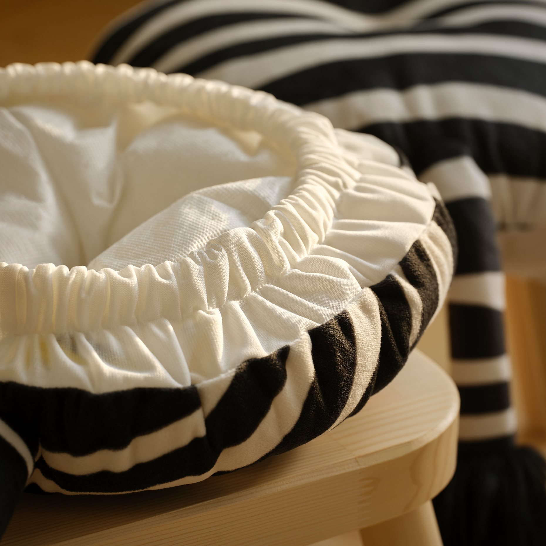 SANDLÖPARE, κάλυμμα σκαμπό, 38 cm, 806.032.09