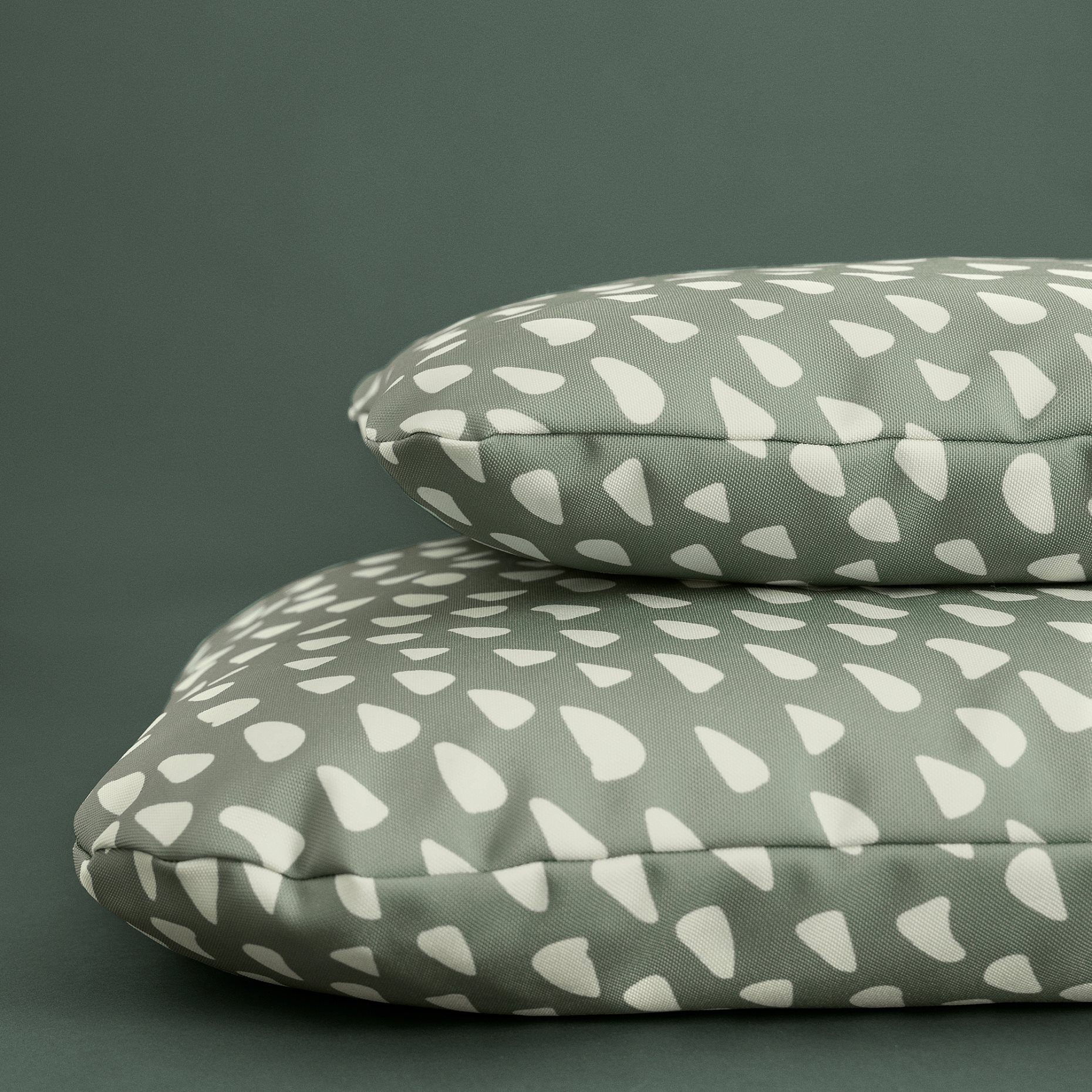 UTSADD, pet cushion, 64x102 cm, 806.236.79