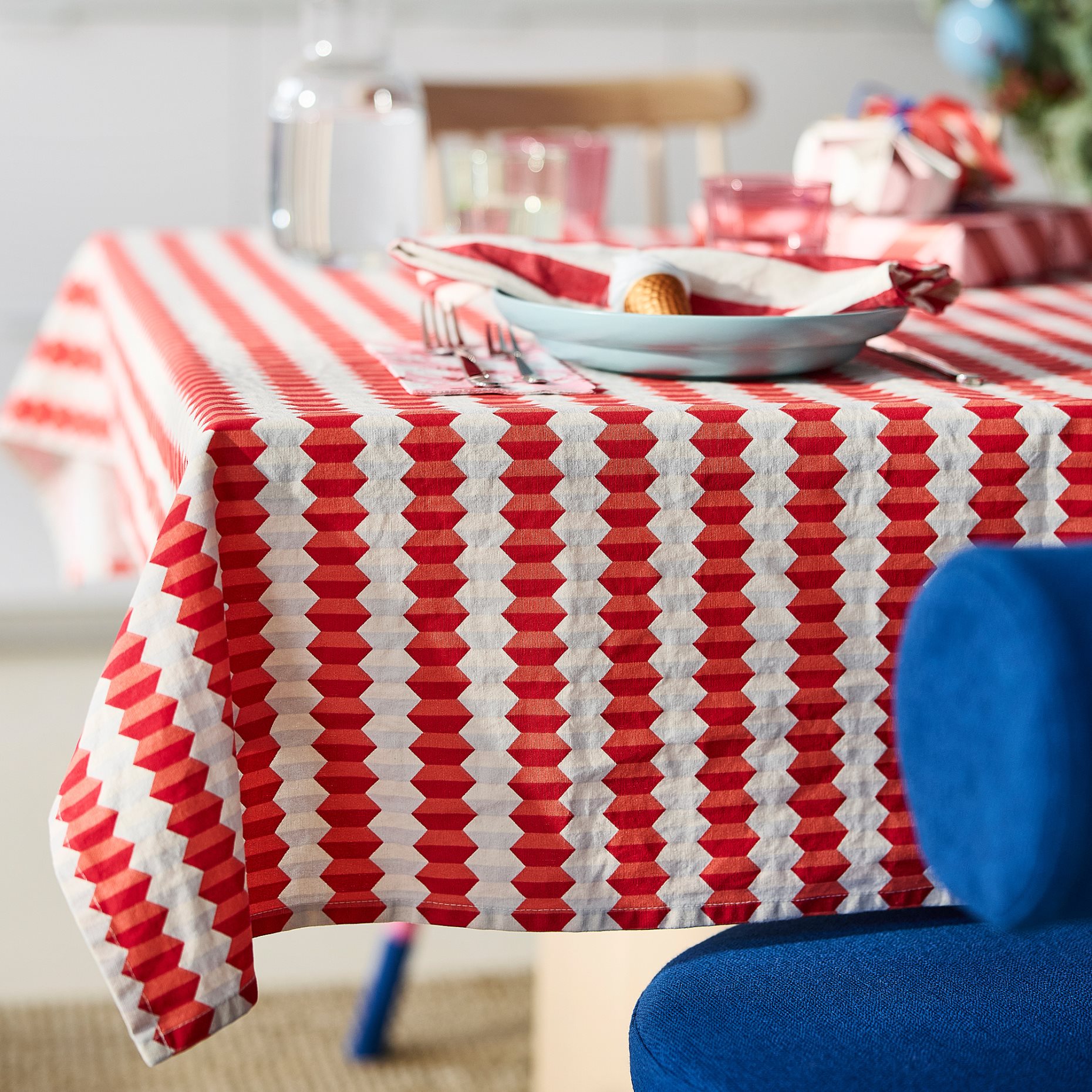 VINTERFINT, tablecloth, 145x240 cm, 806.364.79