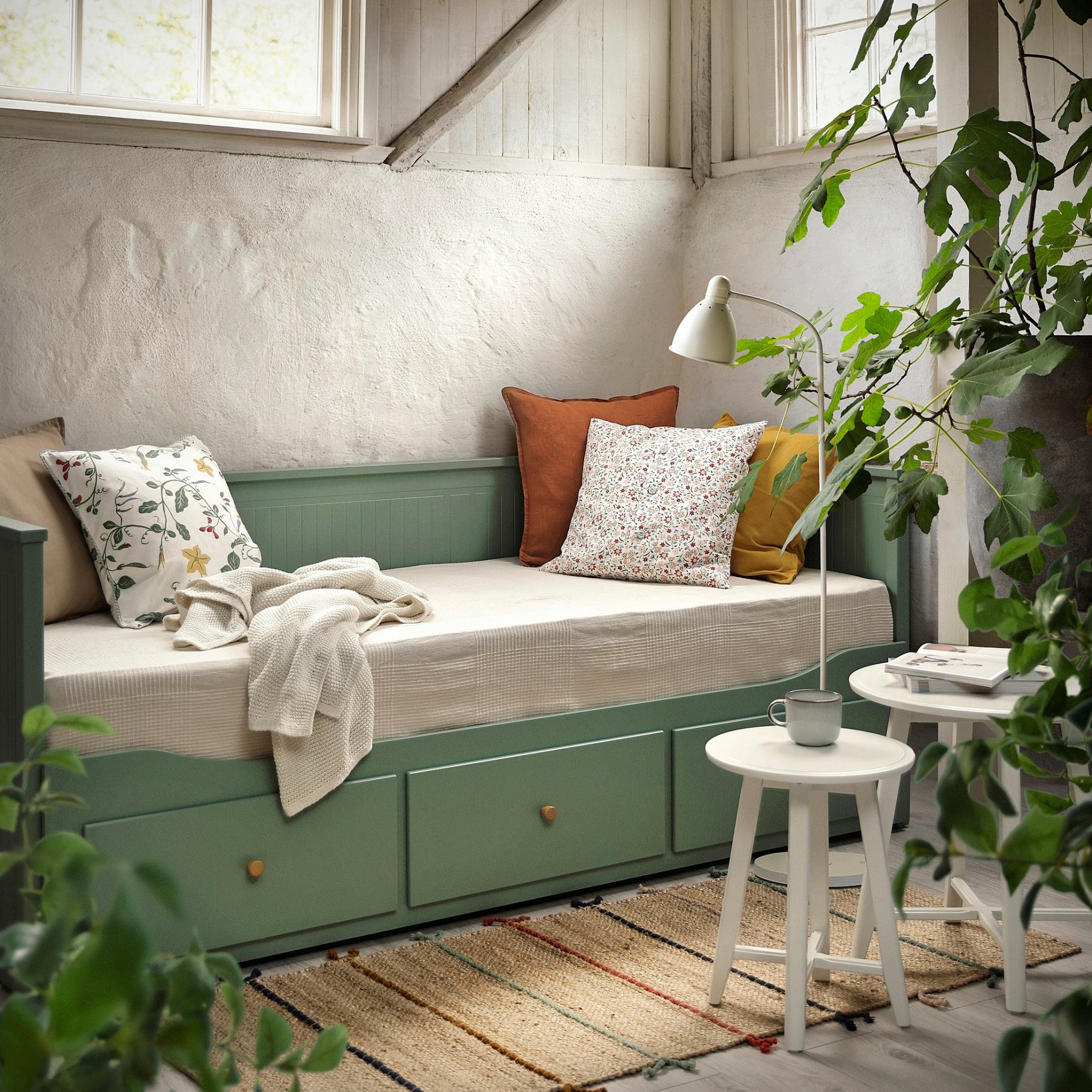 HEMNES, day-bed with 3 drawers/2 mattresses, 80x200 cm, 896.102.29