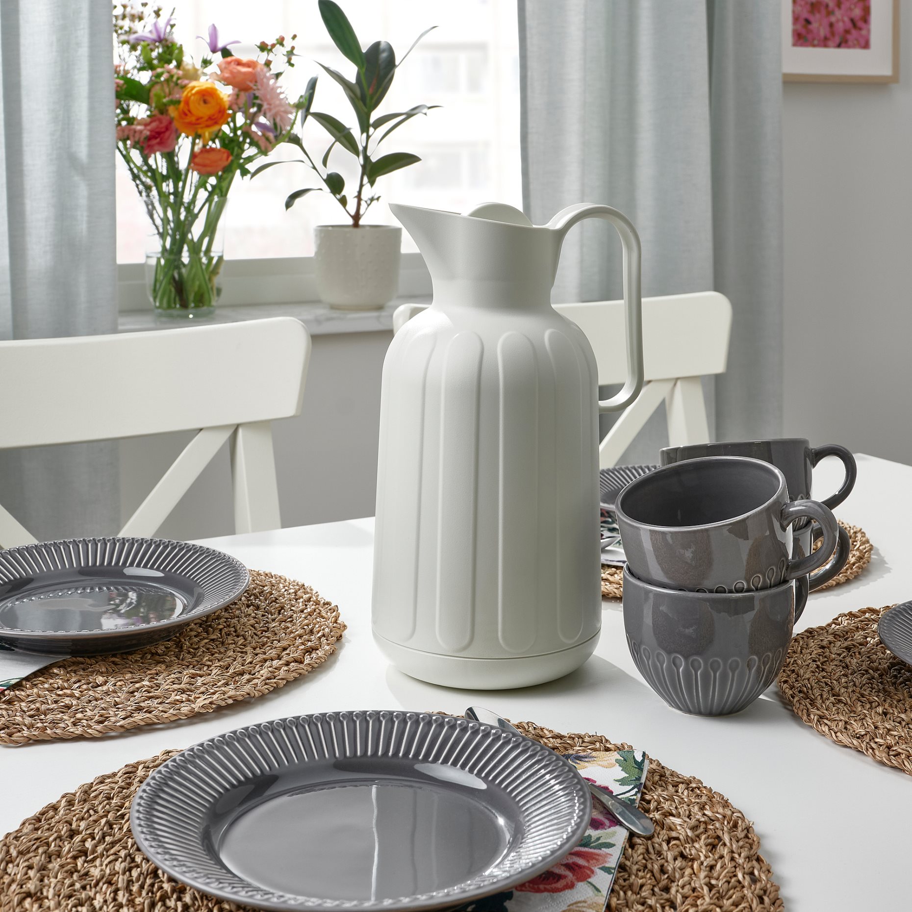 TAGGÖGA, vacuum flask, 1.6 l, 905.413.53