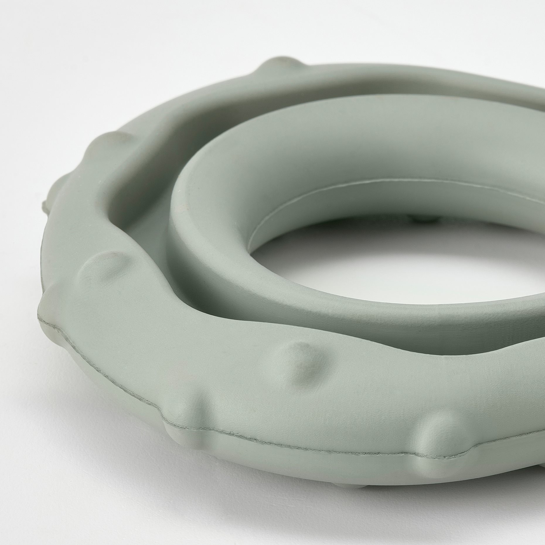 UTSADD, dog toy/food and treat hide, 005.692.09
