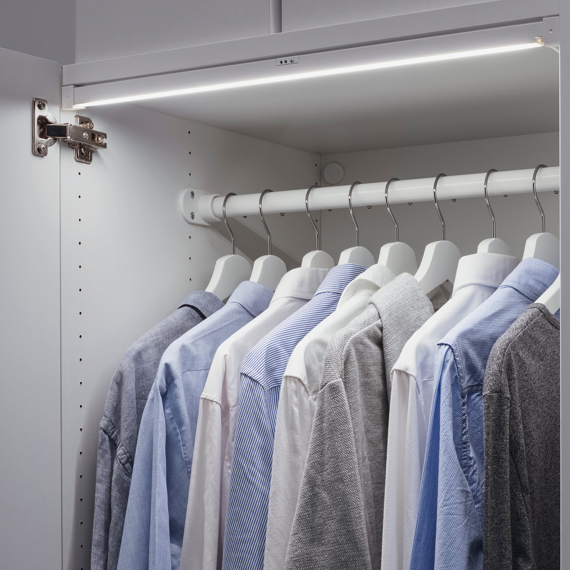 SKYDRAG, worktop/wardrobe strip with built-in LED light source with sensor/dimmable, 60 cm, 105.293.74