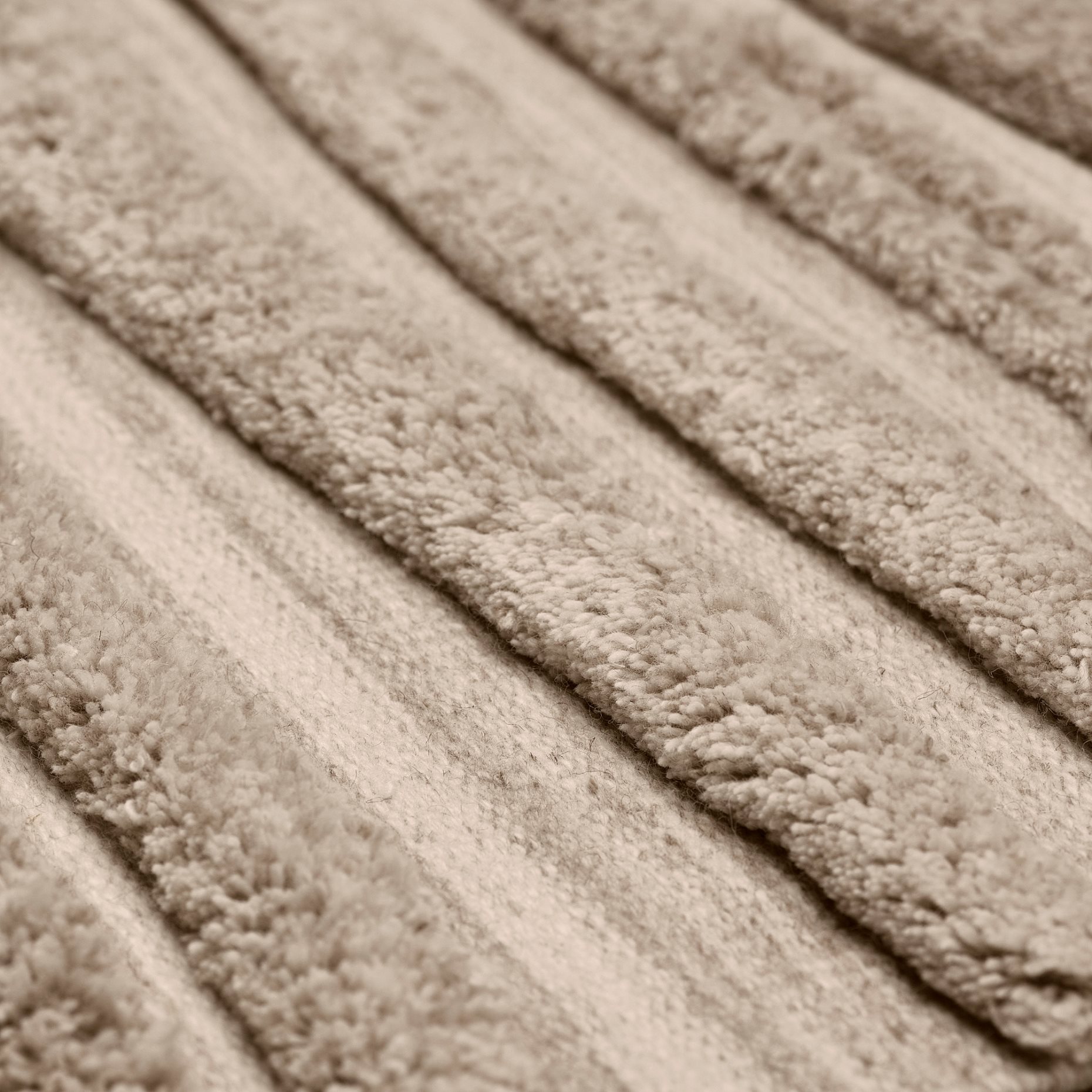 BANKKONTOR, rug high pile/handmade, 170x240 cm, 105.510.77