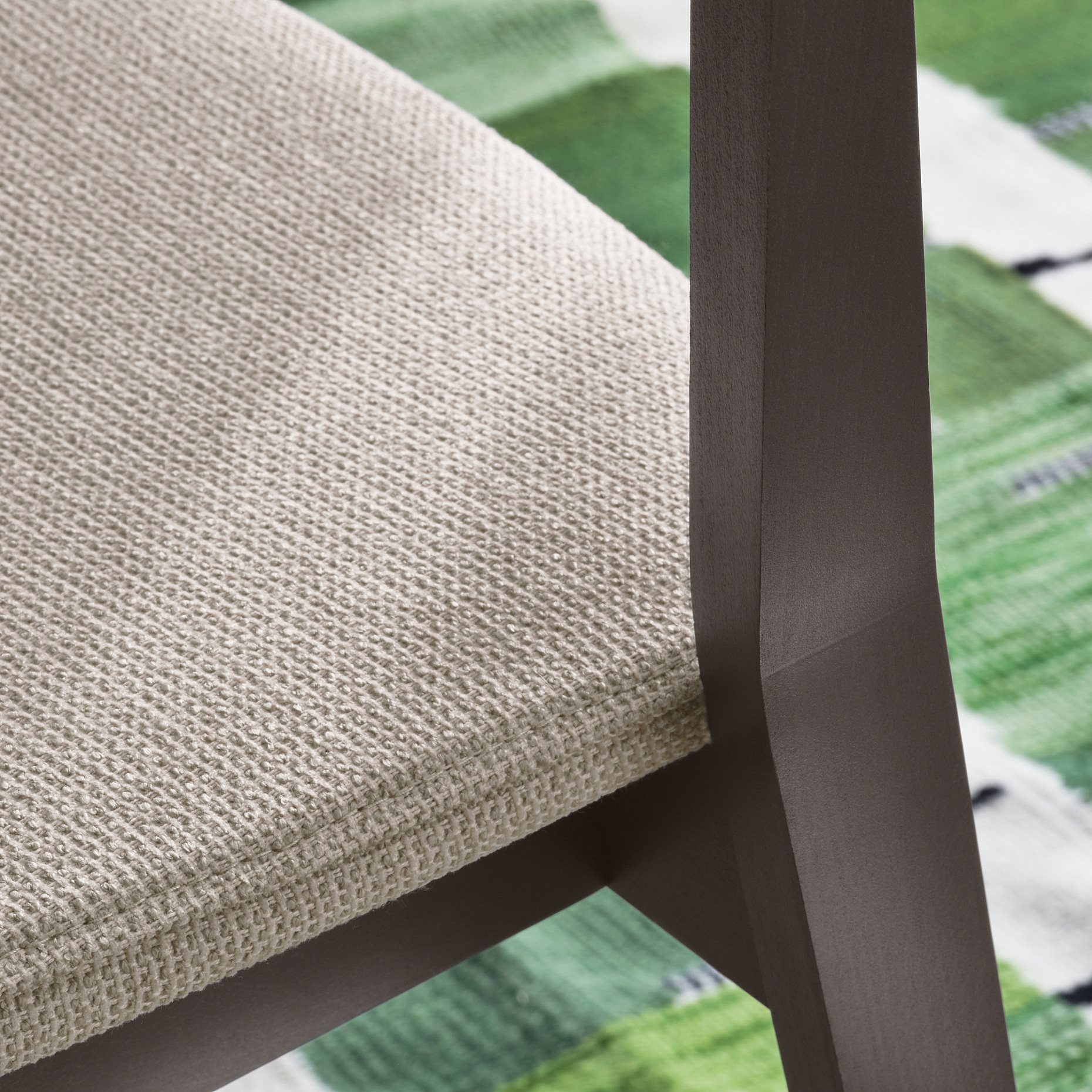 STOCKHOLM, chair with armrests, 206.212.06