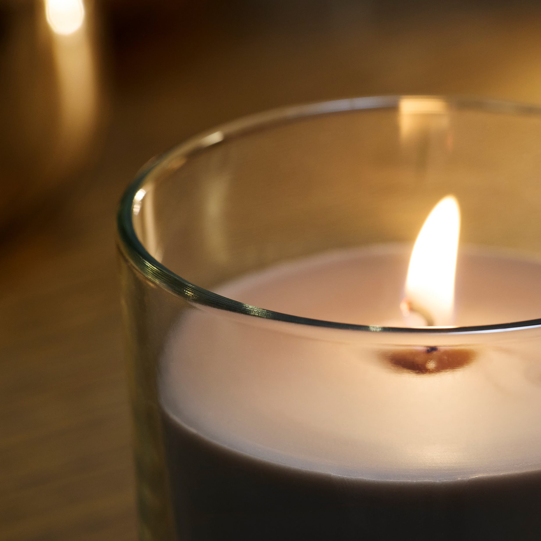 LOTSFÅGEL, scented candle in glass/Sandalwood & patchouli, 40 hr, 306.084.12