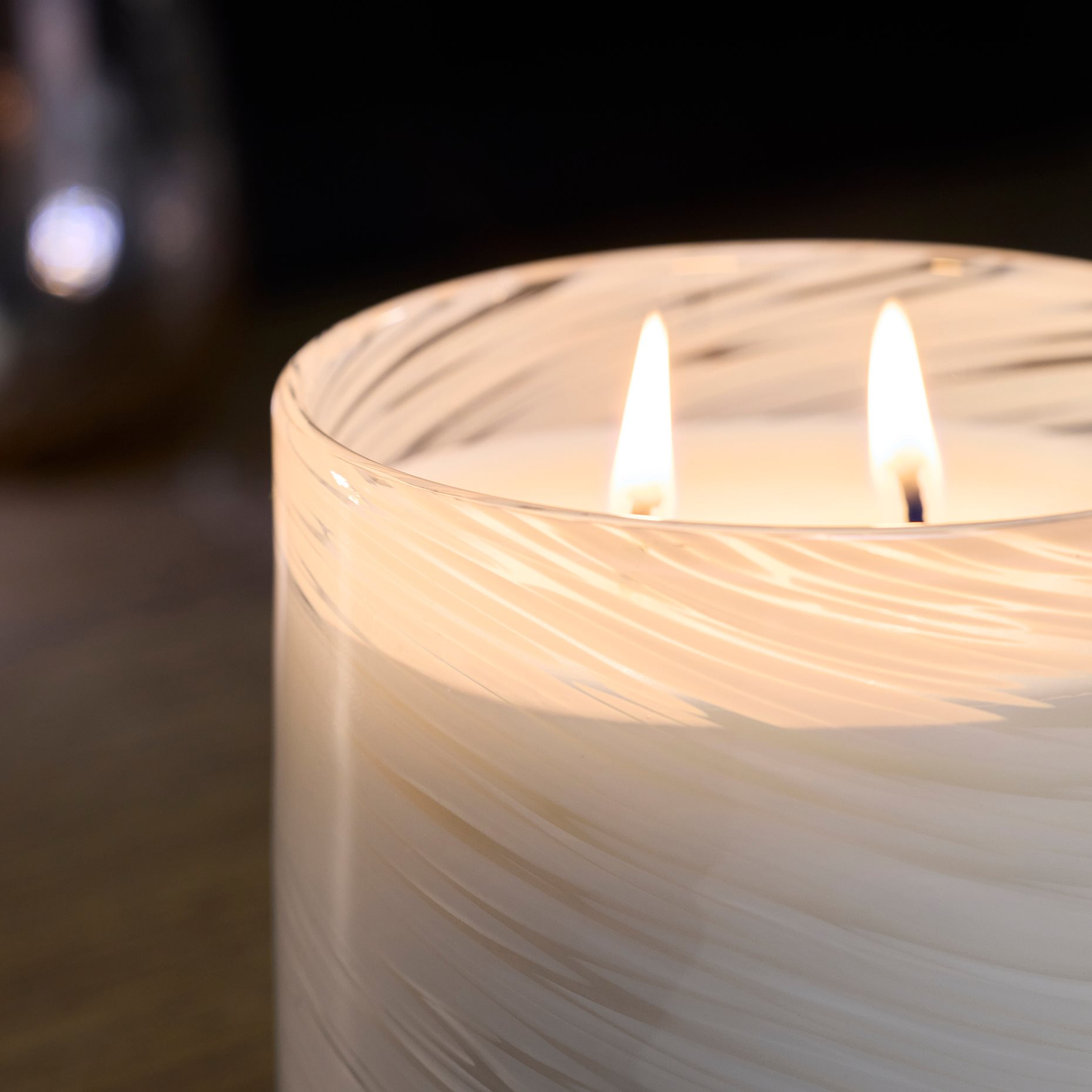 KRONSÅNGARE, scented candle in glass, 2 wicks/Vanilla, 50 hr, 306.203.34