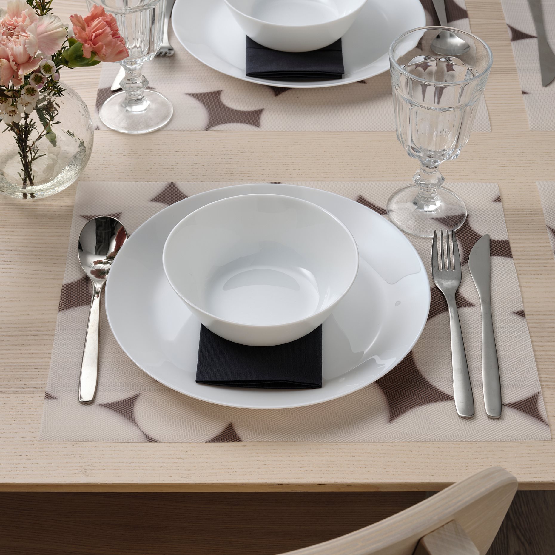 VÅRKLYNNE, place mat patterned, 36x29 cm, 505.608.57