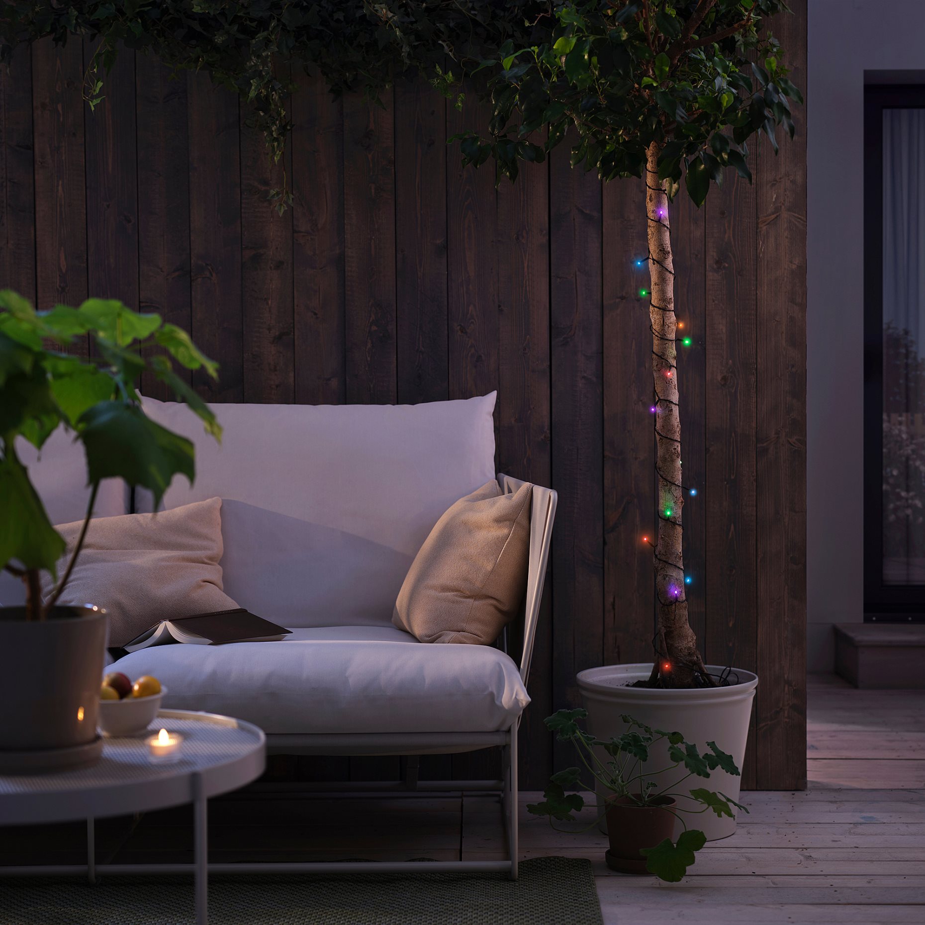 GETKÅL, lighting chain with built in LED light source/adjustable colour/battery-operated/outdoor, 4.5 m, 506.028.76