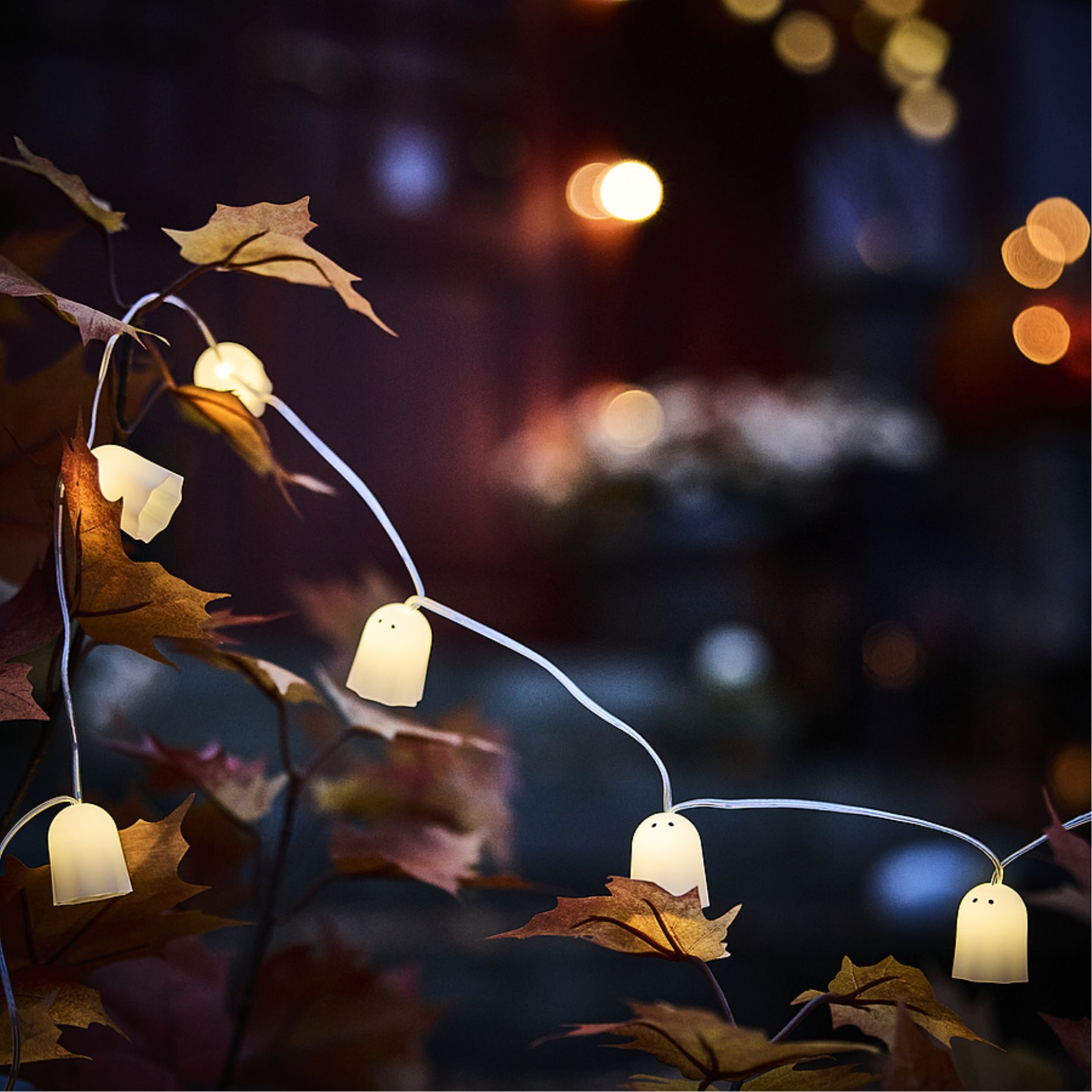 KUSTFYR 2026, lighting chain with built-in LED light source and 12 lights/battery-operated indoor/ghost, 506.325.57