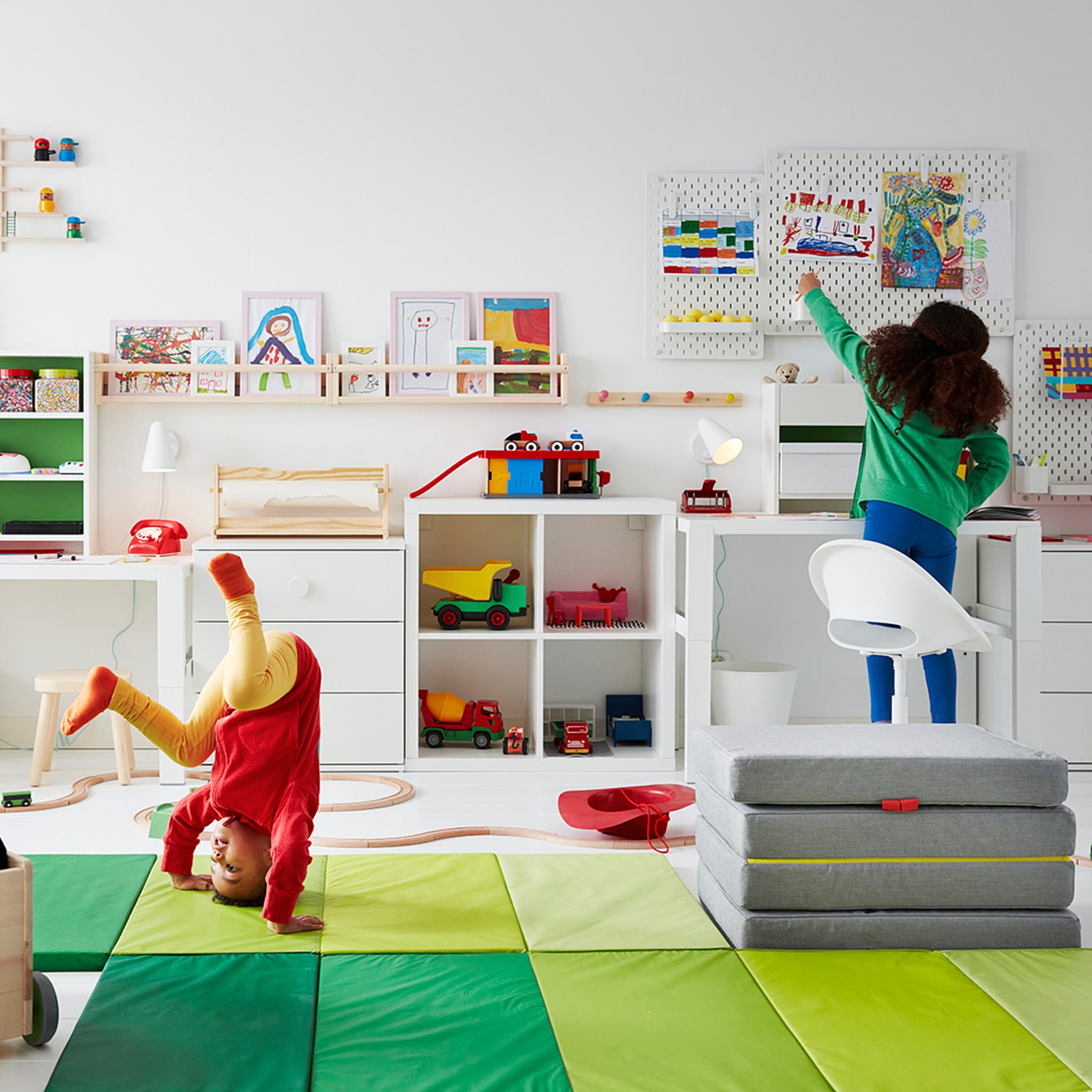 LOBERGET, childrens desk chair, 593.376.70