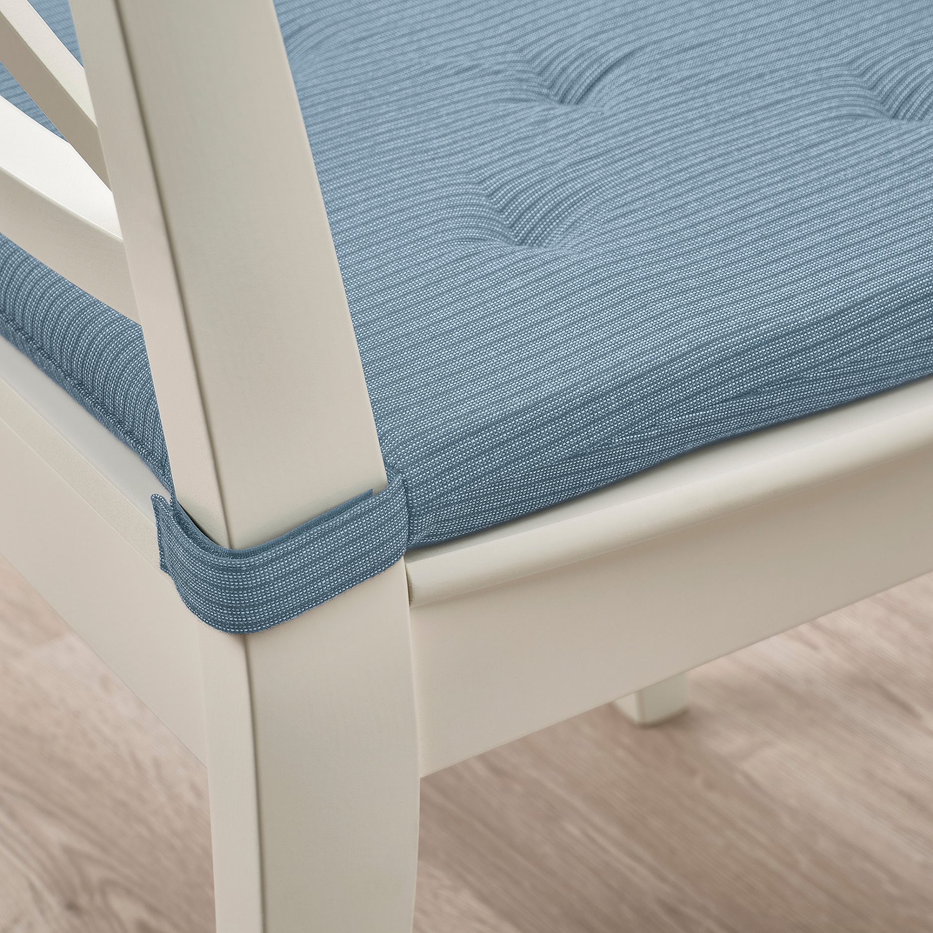 JUSTINA, chair pad, 42/35x40x4 cm, 605.675.99