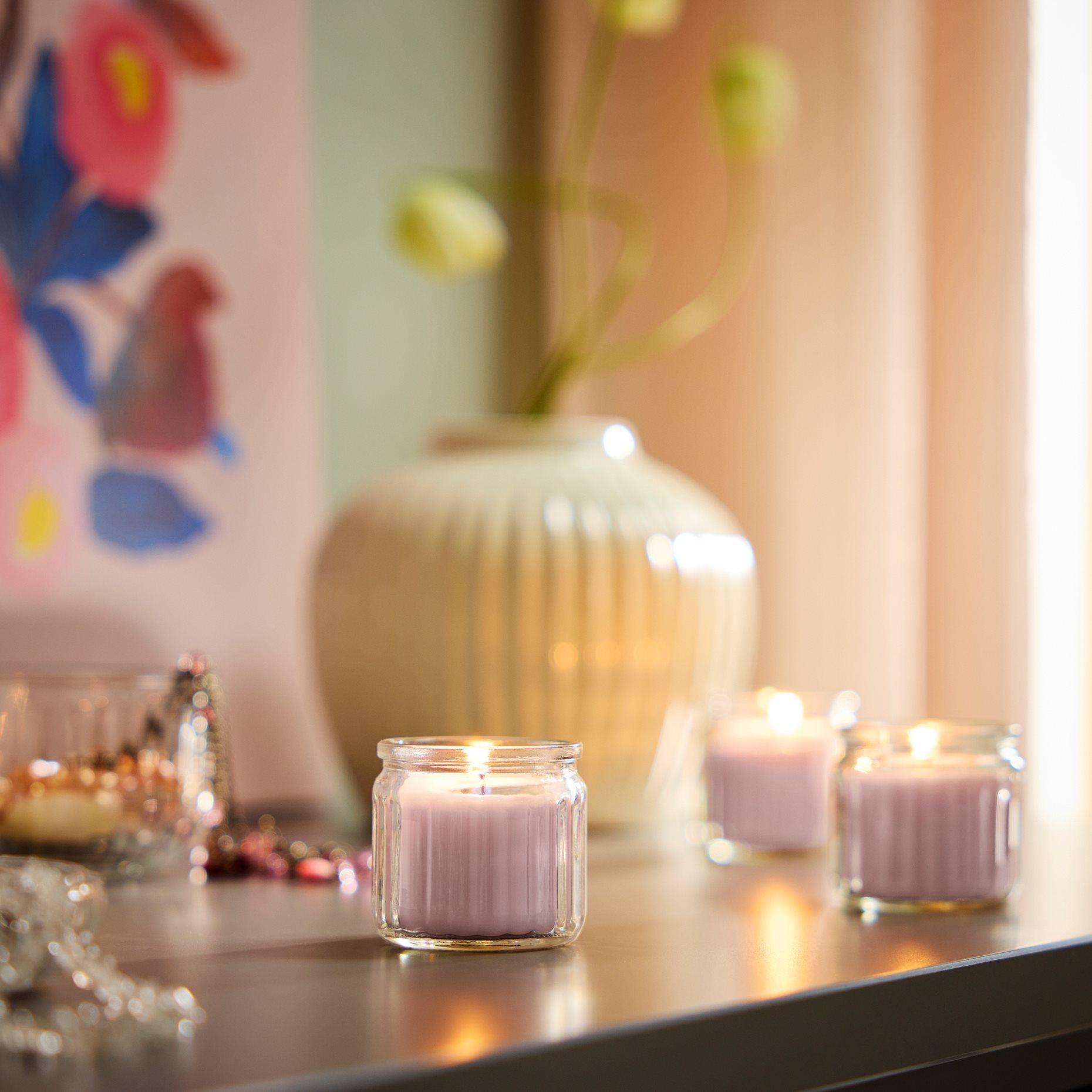 HÖKGÖK, scented candle in glass/pink flowers , 12 hr, 606.087.31