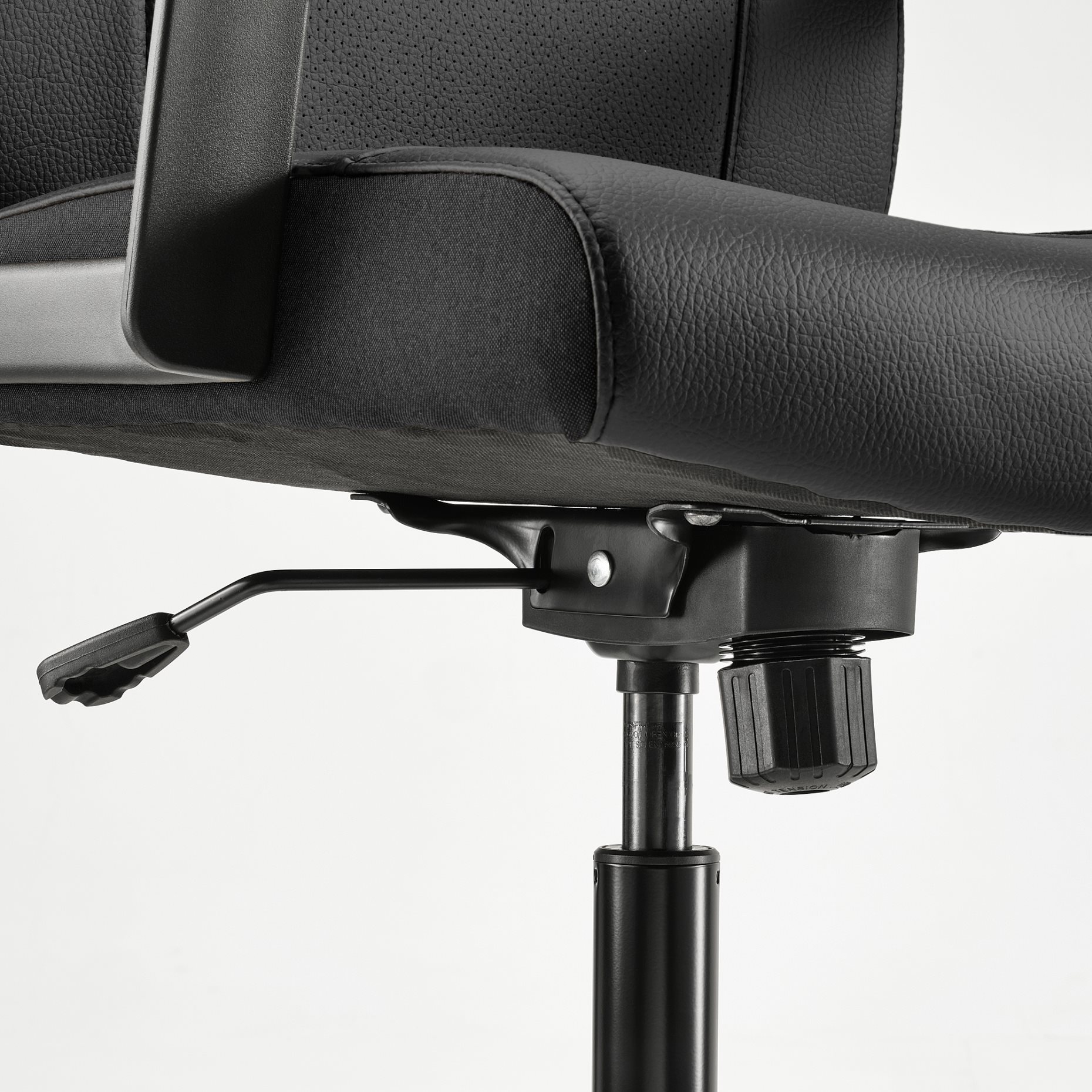 MILLBERGET, swivel chair, 704.893.94