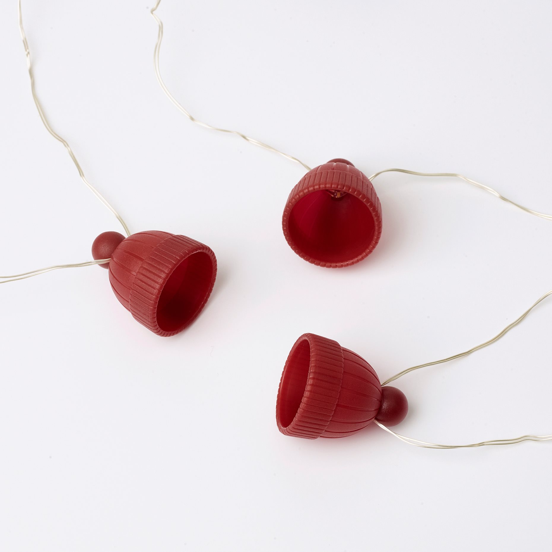 STRÅLA, γιρλάντα φωτισμού με ενσωματωμένο φωτισμό LED/15 λαμπτήρες/σκούφος/λειτουργία με μπαταρία, 705.627.04