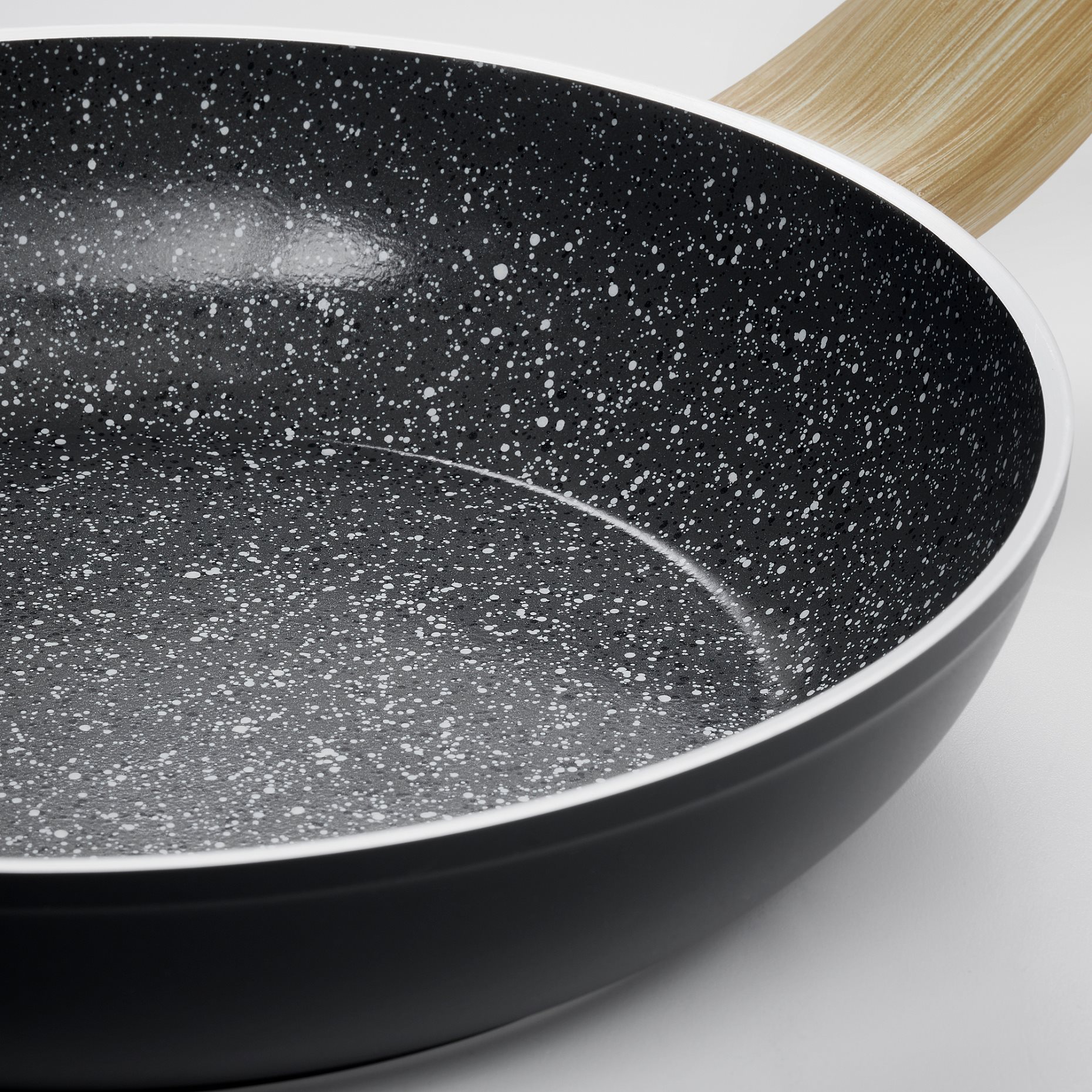 HUSKNUT, frying pan/non-stick coating, 28 cm, 705.835.51