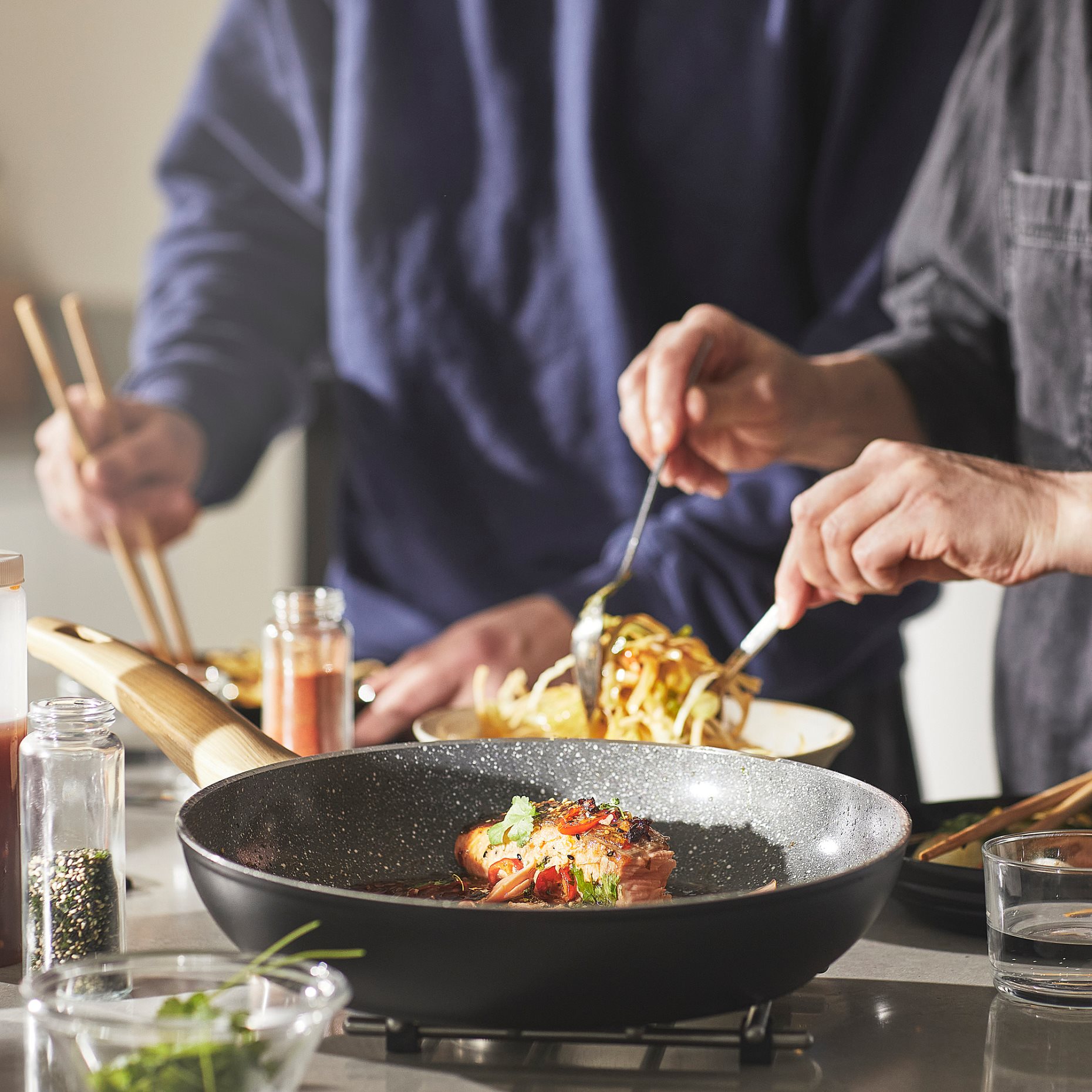 HUSKNUT, frying pan/non-stick coating, 28 cm, 705.835.51