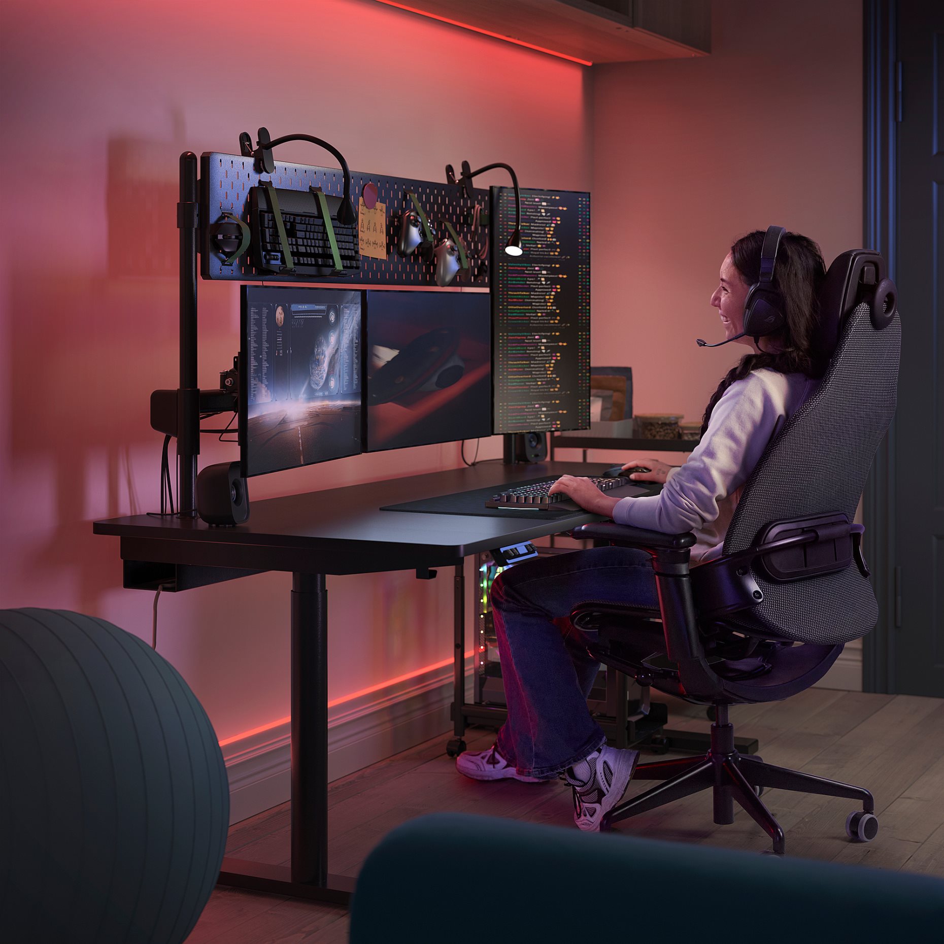 MÅLOMRÅDE, electric gaming desk sit/stand with monitor arms, 180x80 cm, 705.858.09